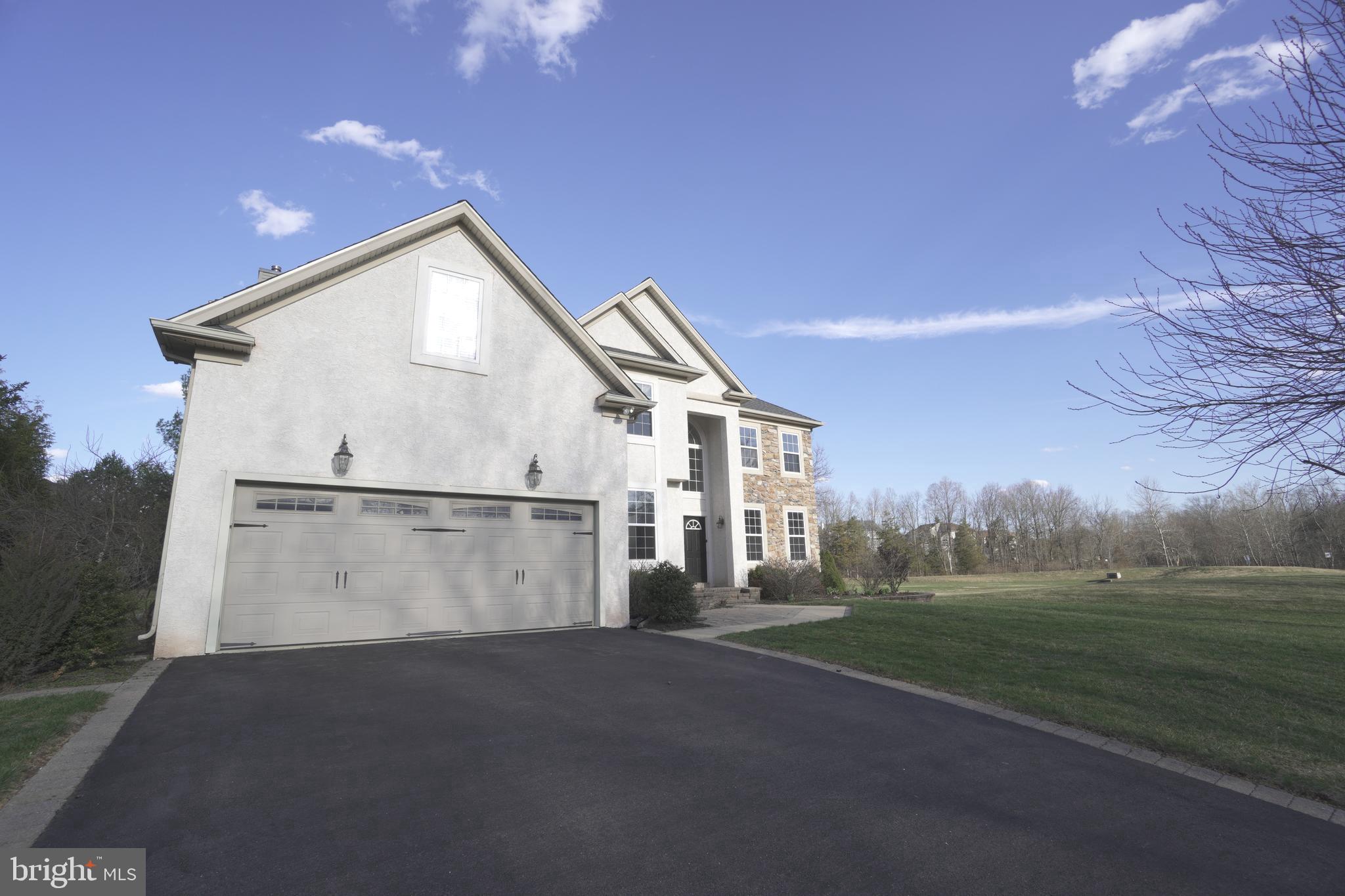 NORTH POINTE - Residential