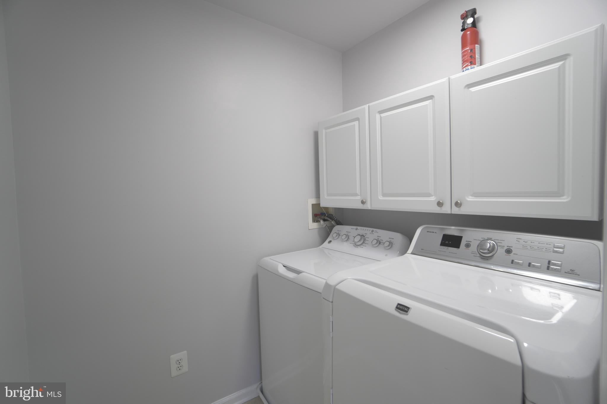 NORTH POINTE - Residential