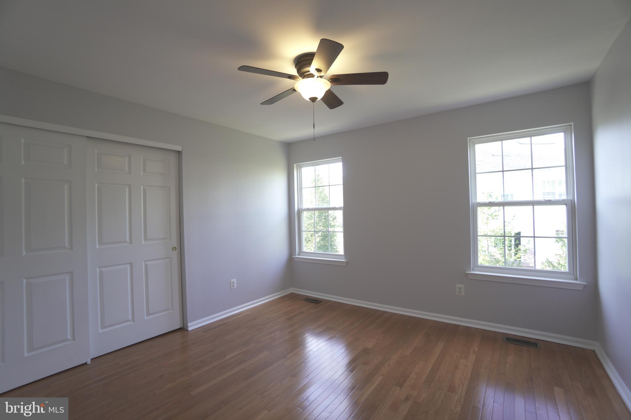 NORTH POINTE - Residential