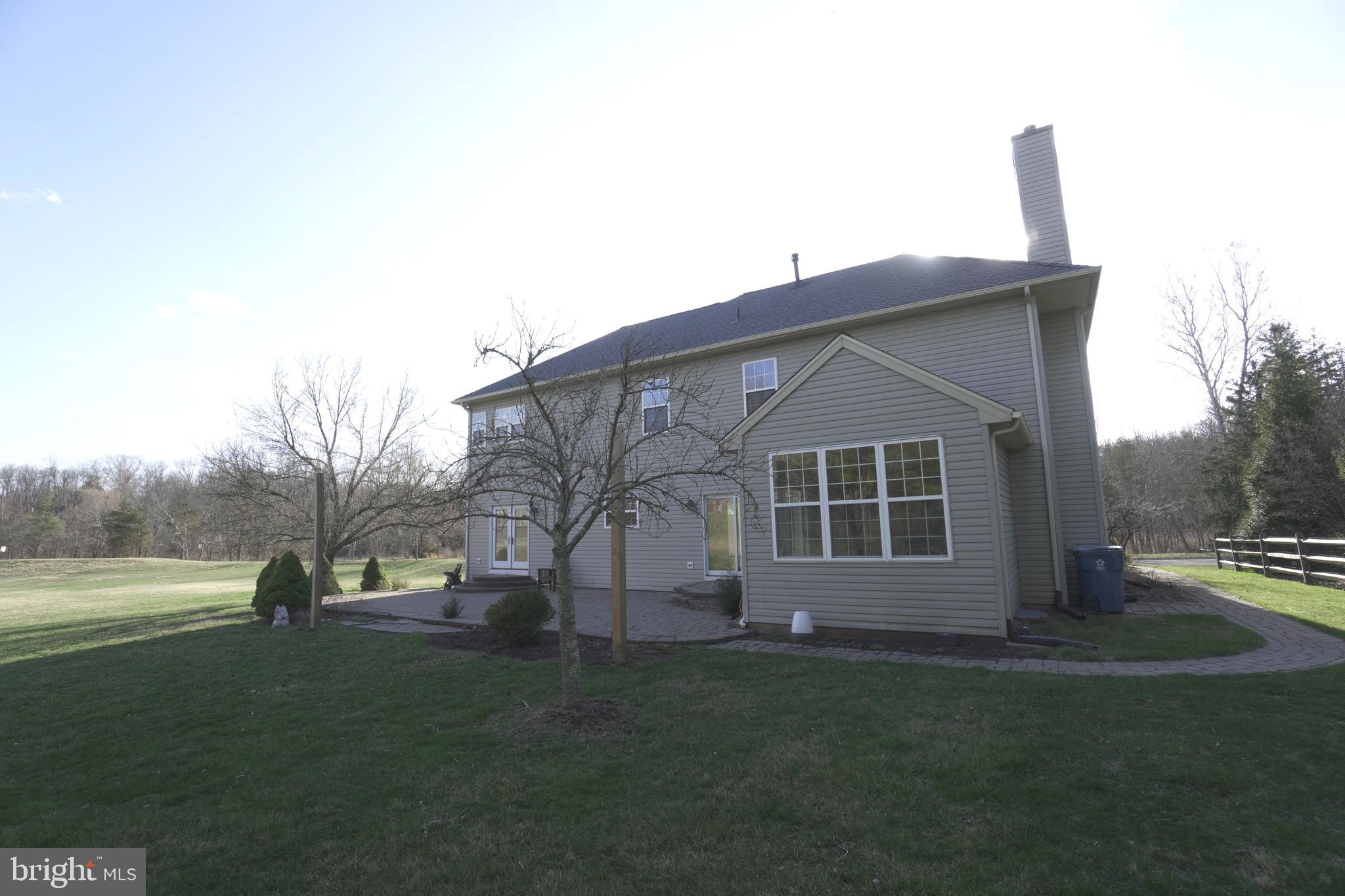 NORTH POINTE - Residential