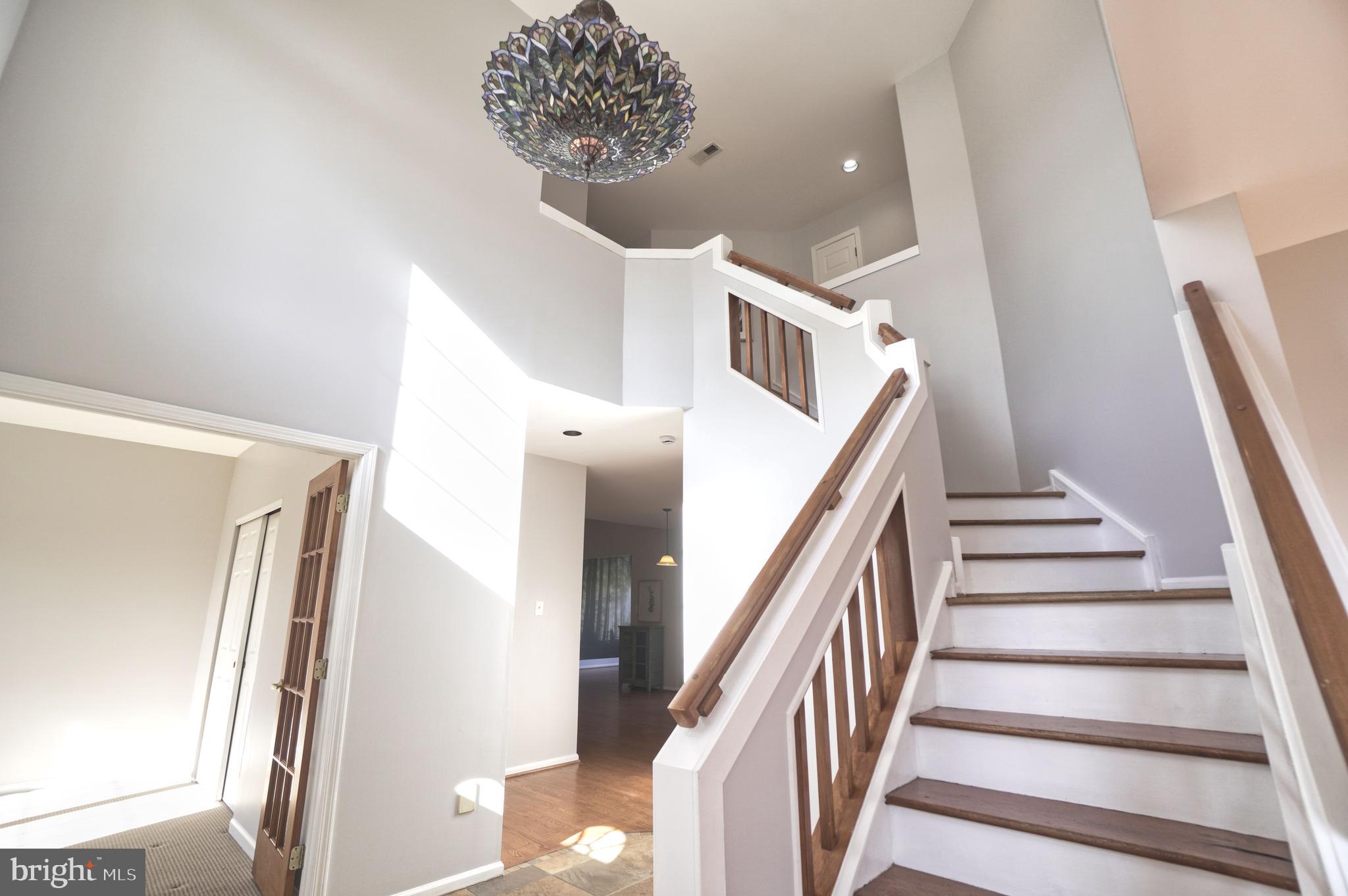 NORTH POINTE - Residential