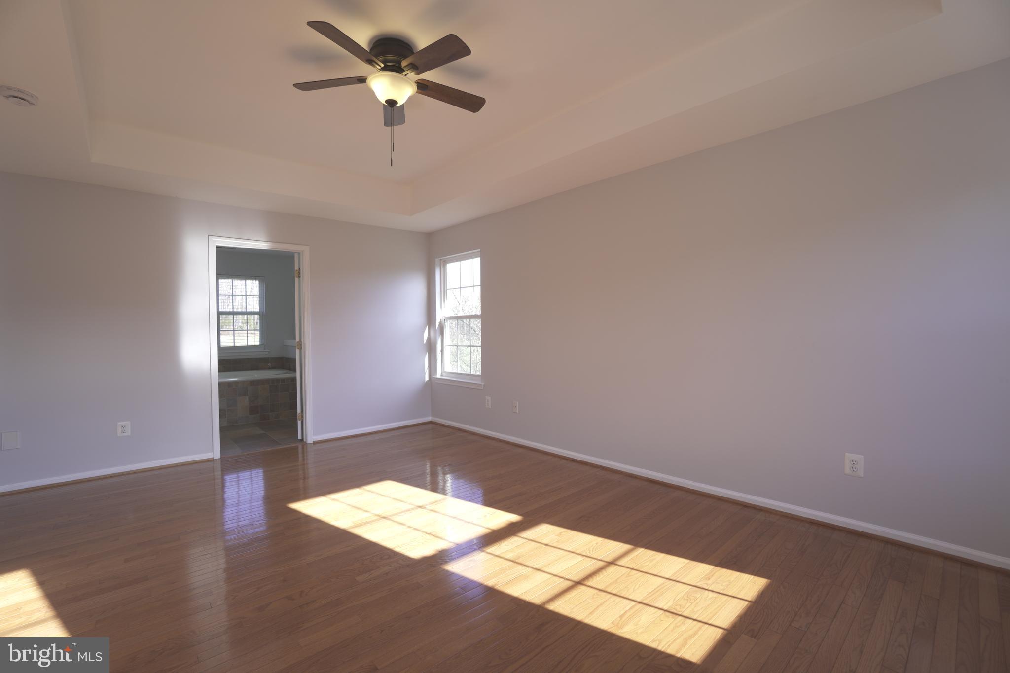 NORTH POINTE - Residential