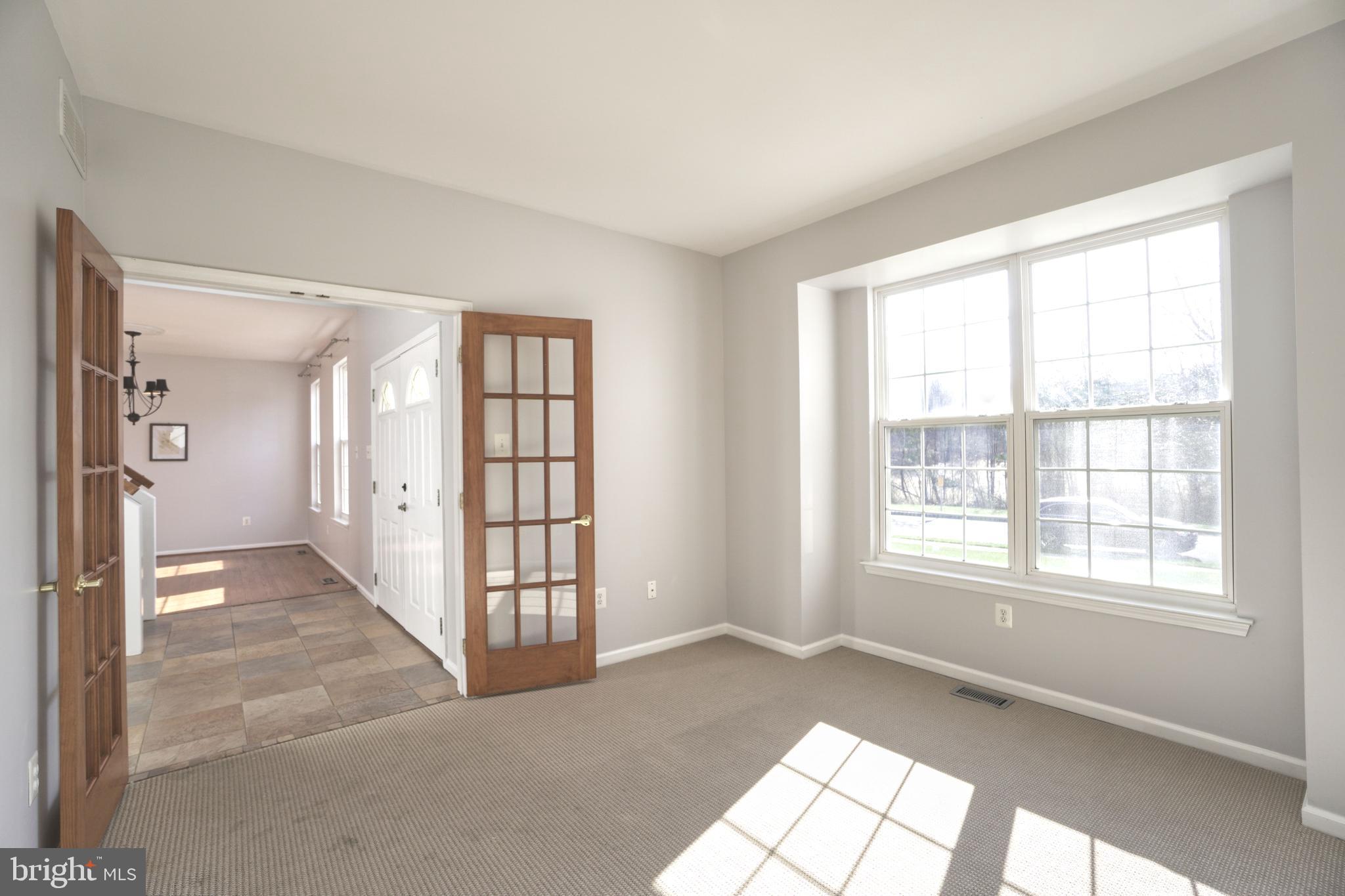 NORTH POINTE - Residential