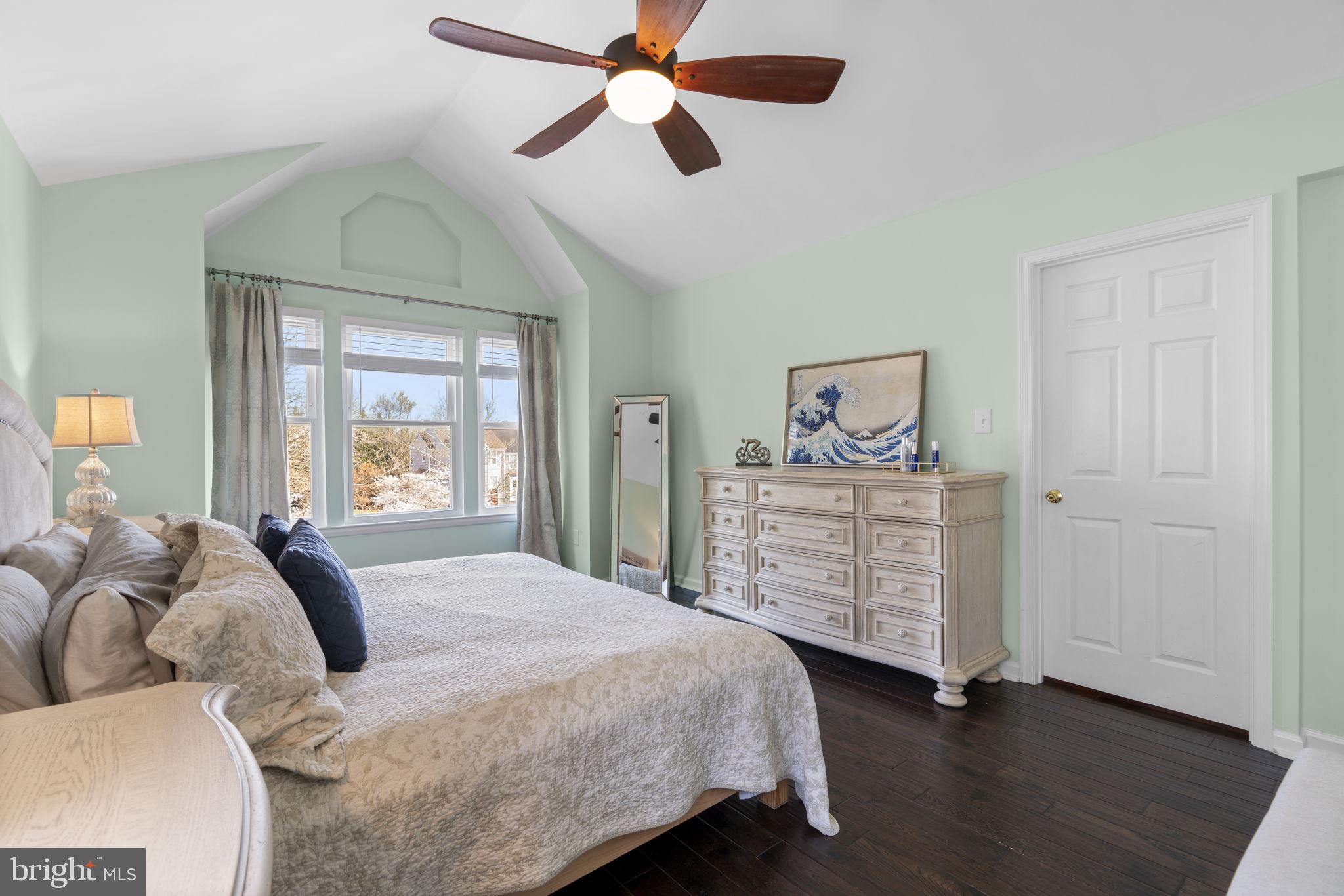 WOODLAND VILLAGE - Residential