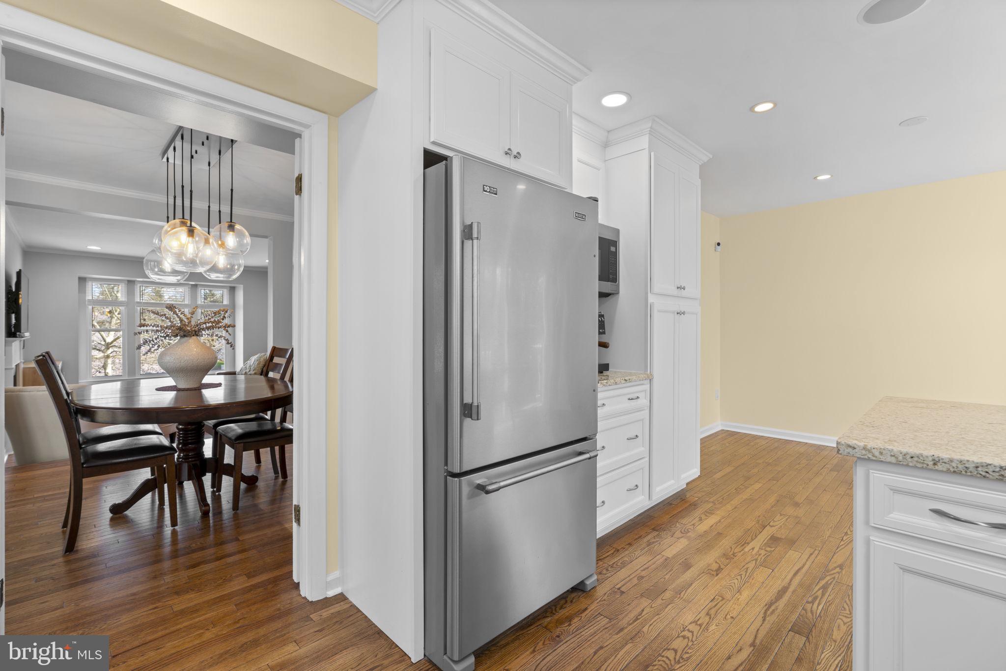 WOODLAND VILLAGE - Residential