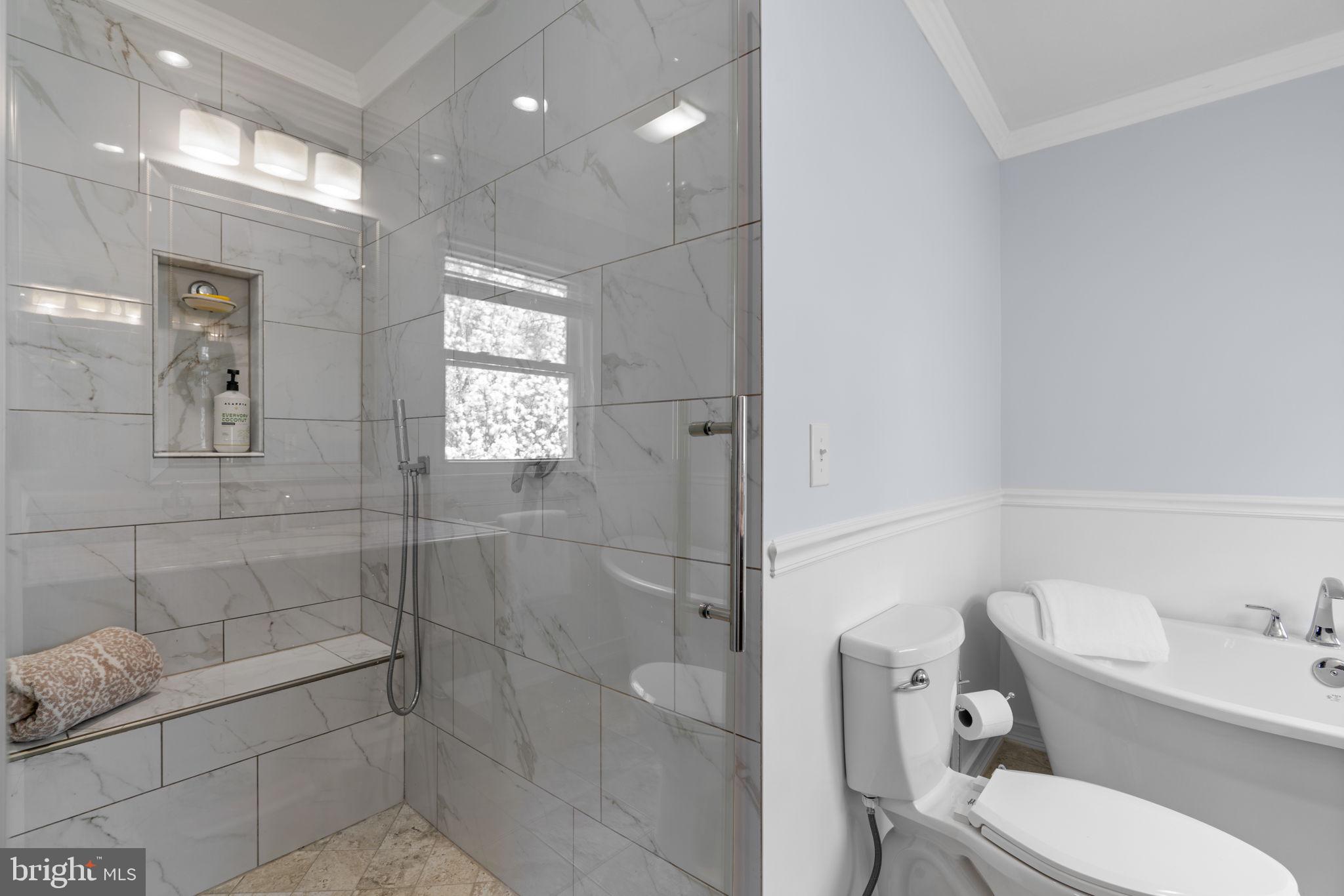 WOODLAND VILLAGE - Residential