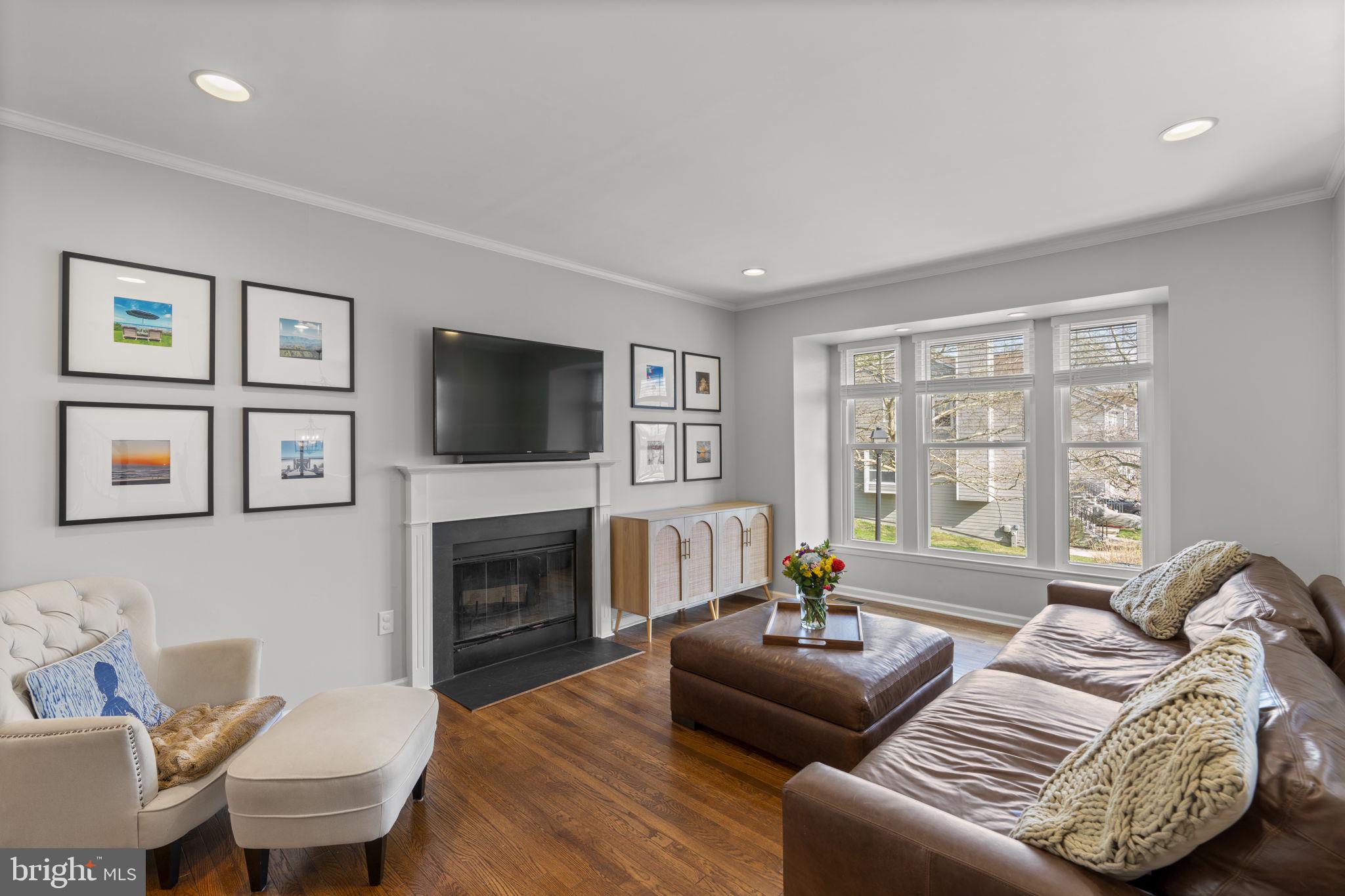 WOODLAND VILLAGE - Residential