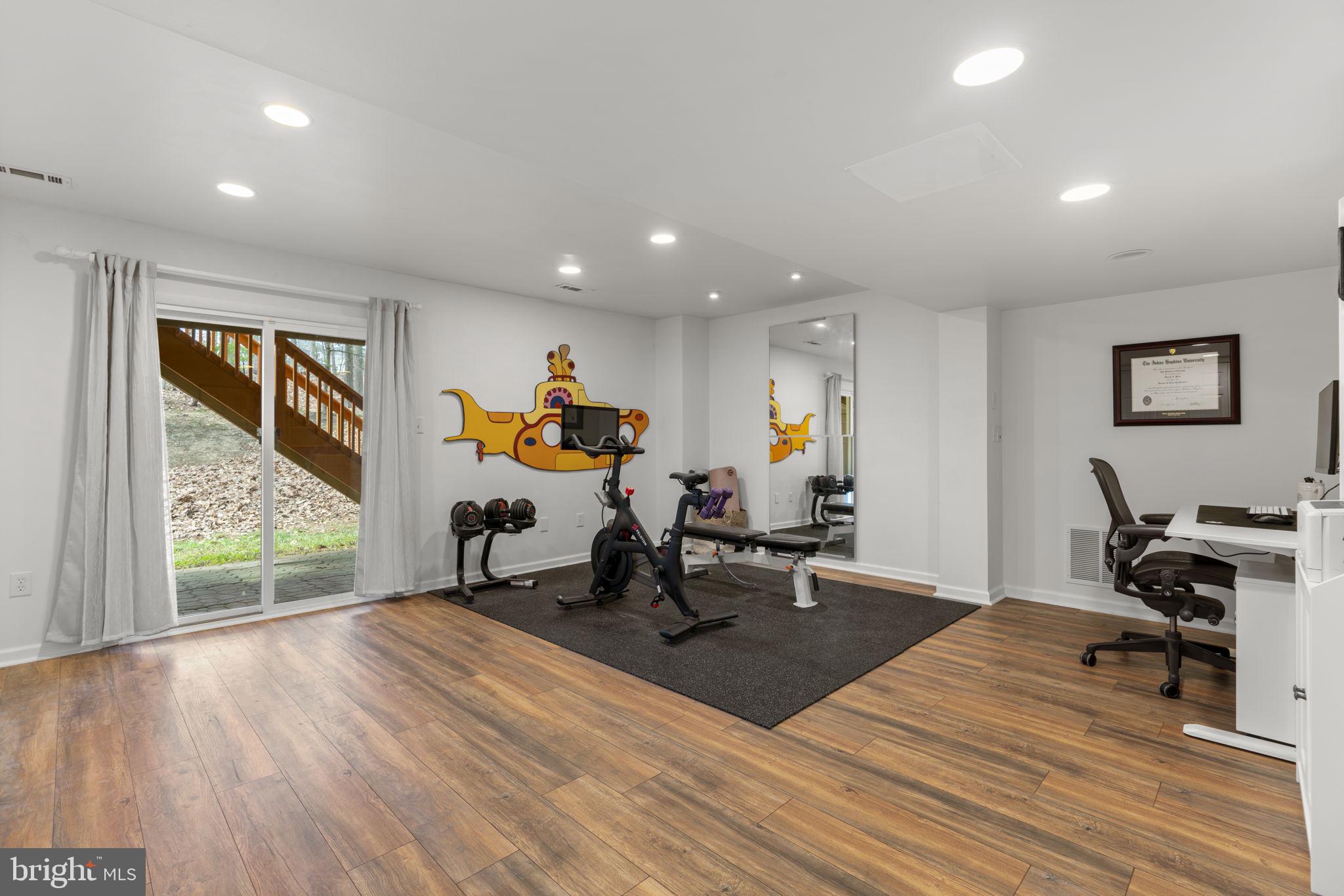 WOODLAND VILLAGE - Residential