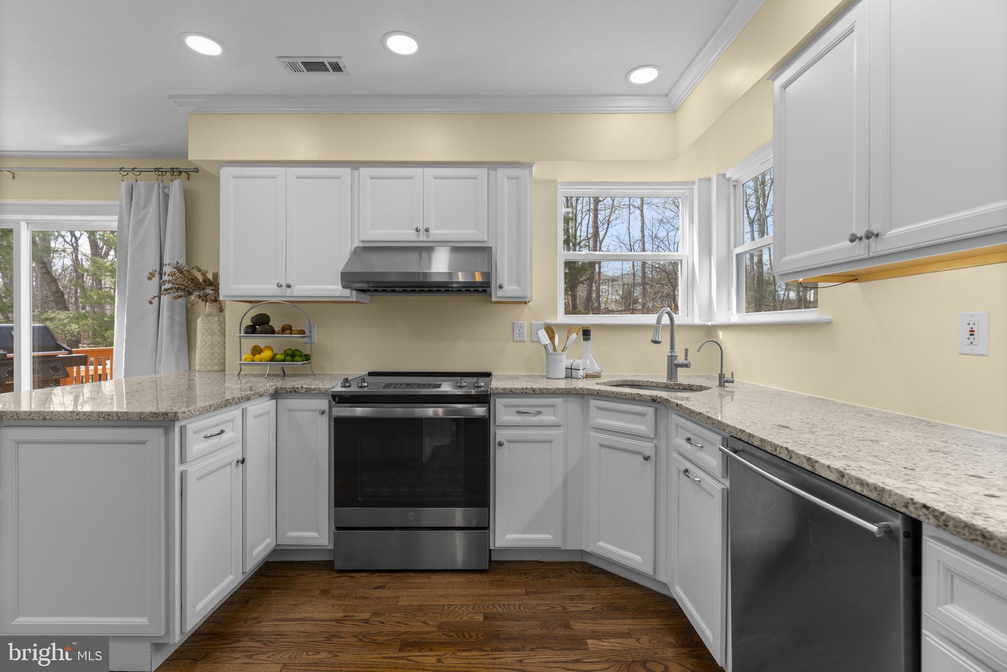 WOODLAND VILLAGE - Residential