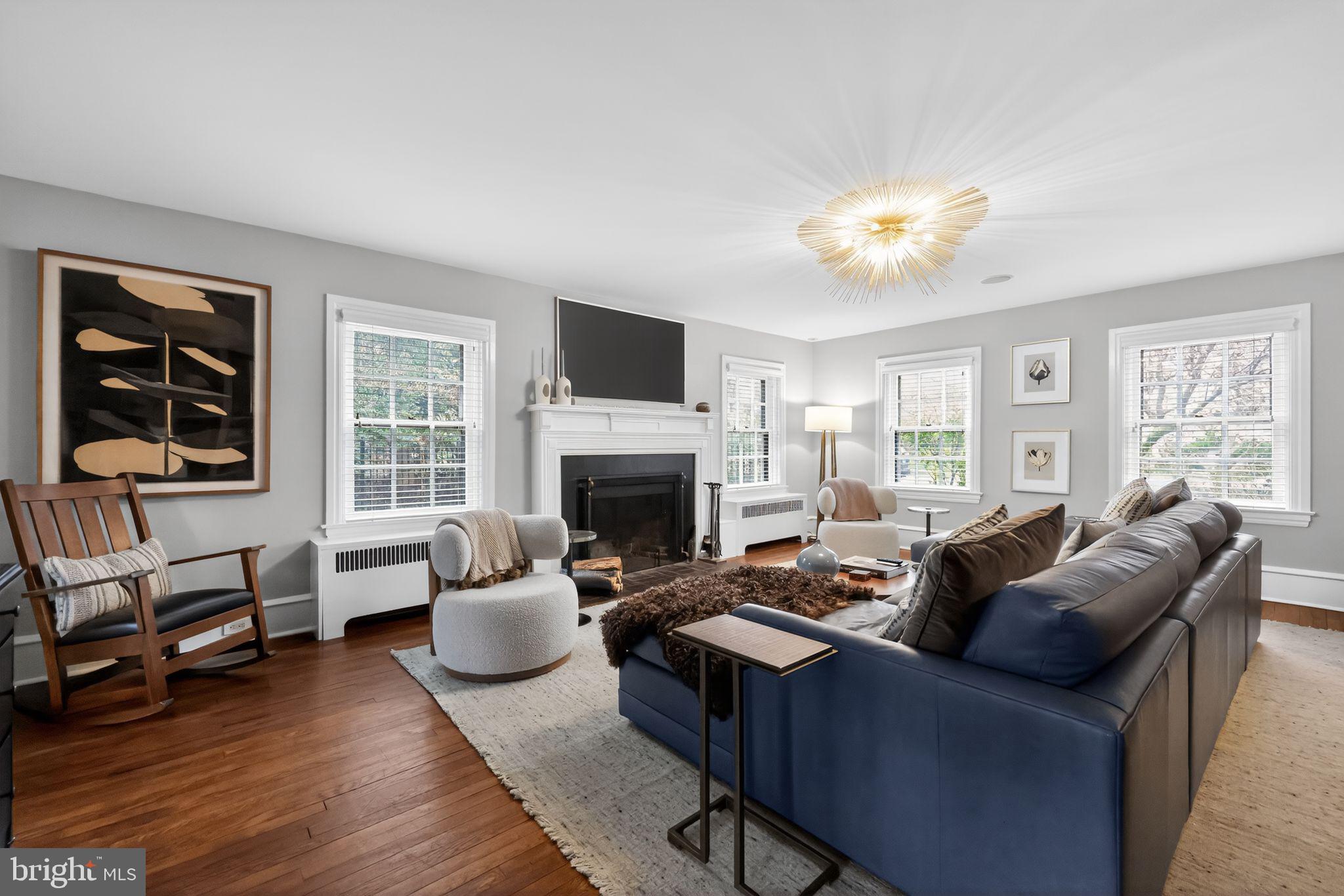 BOWLING GREEN - Residential