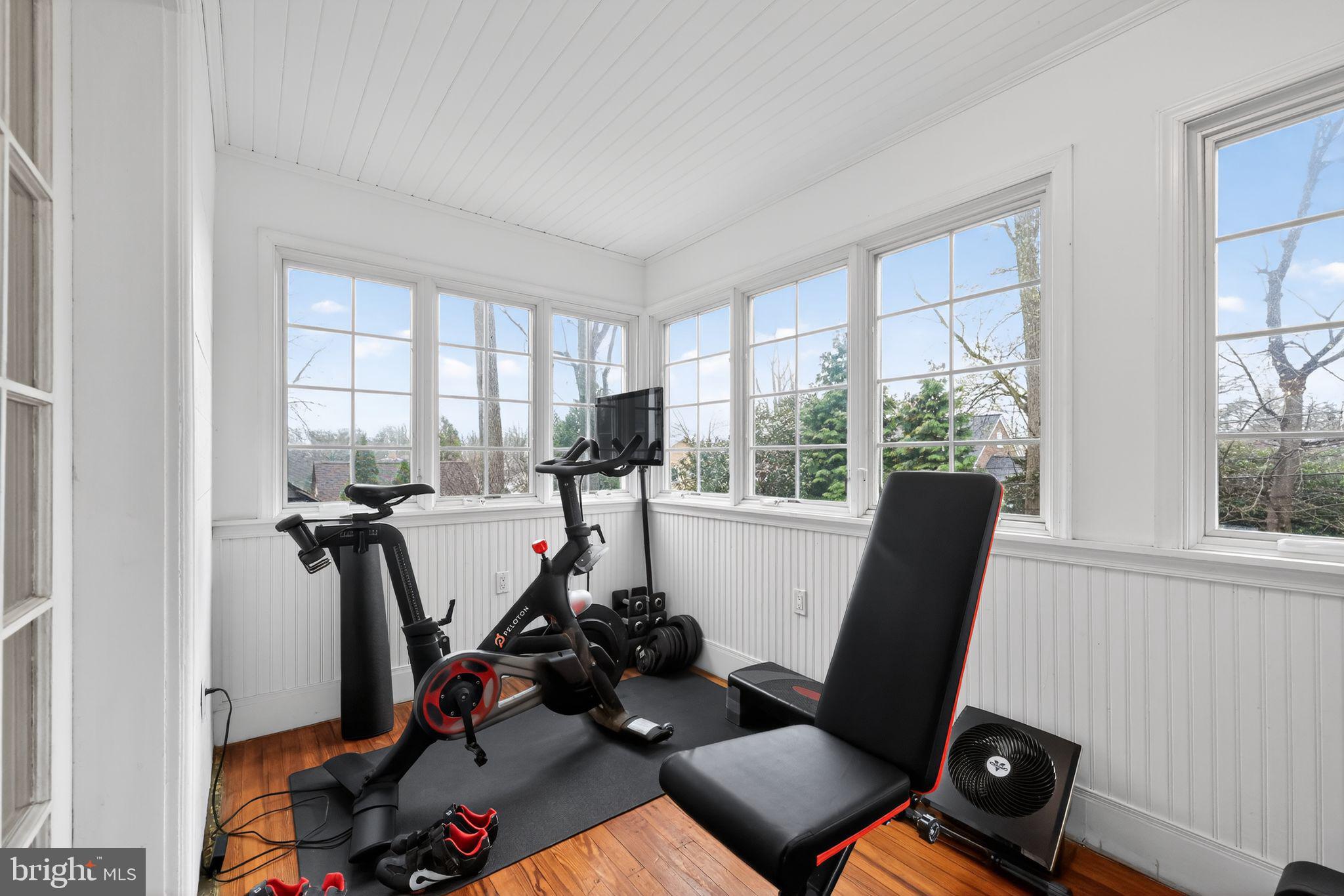 BOWLING GREEN - Residential