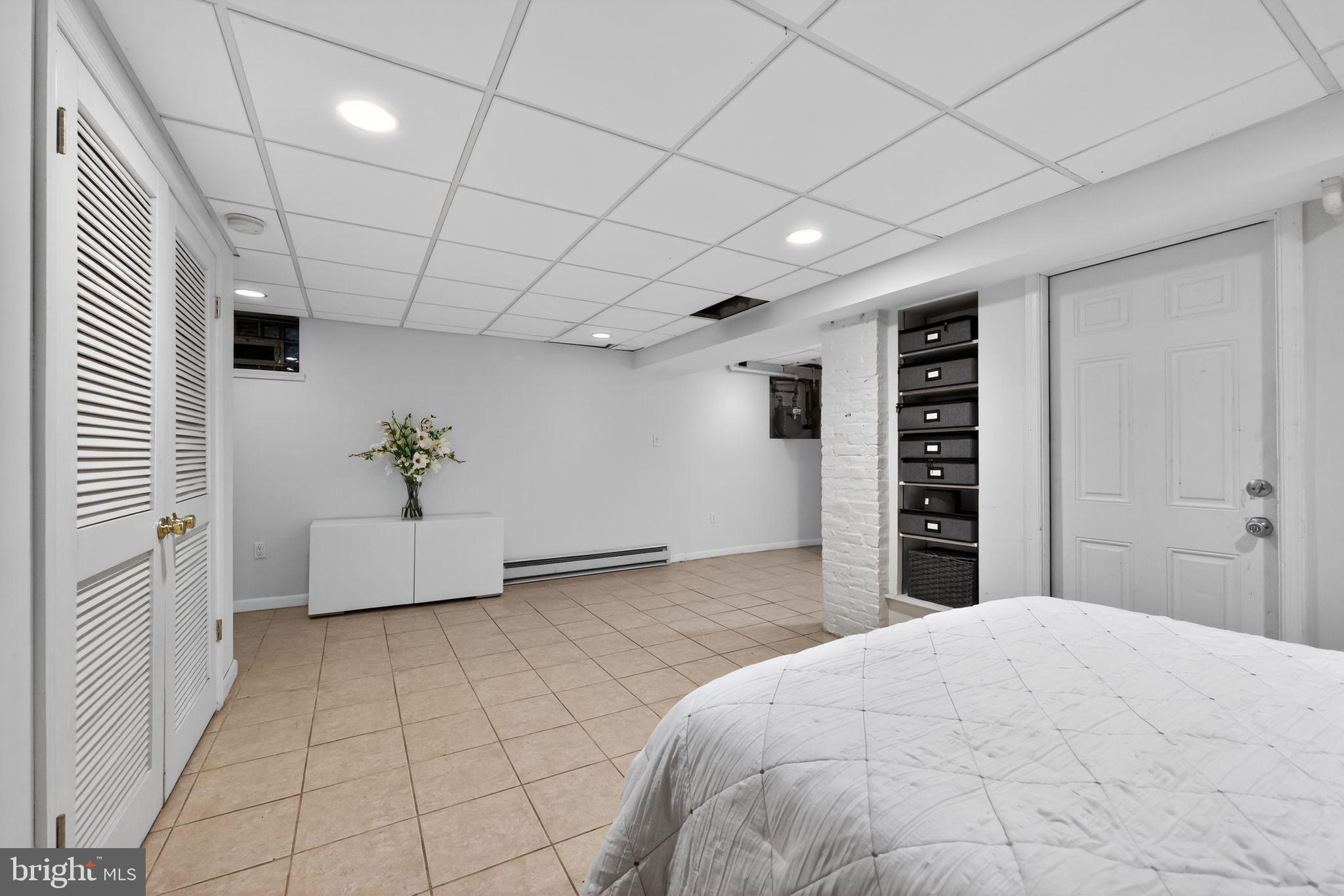 BOWLING GREEN - Residential