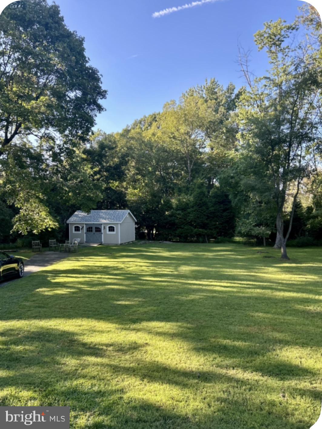 COLONIAL VIL - Residential
