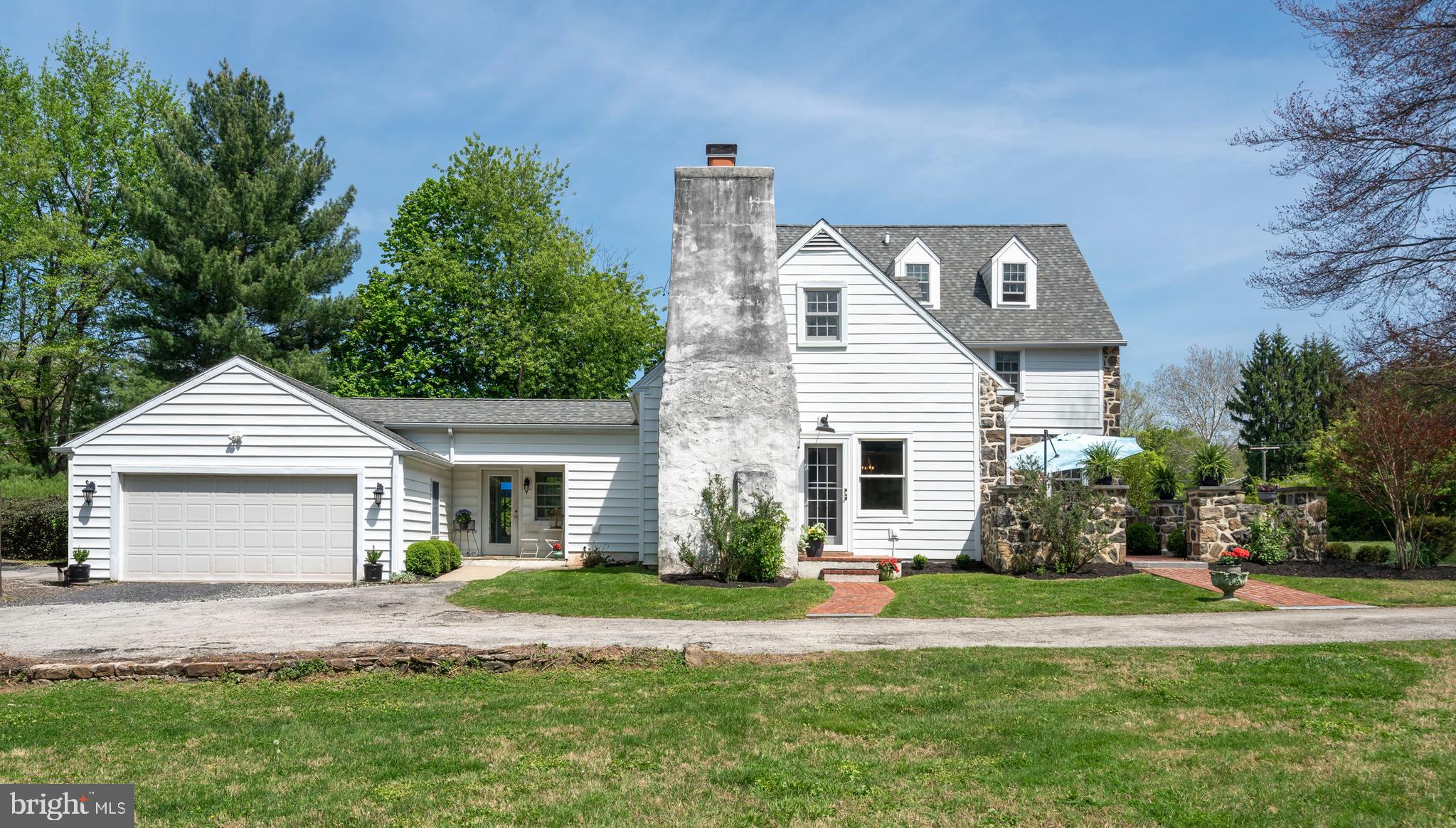 COLONIAL VIL - Residential