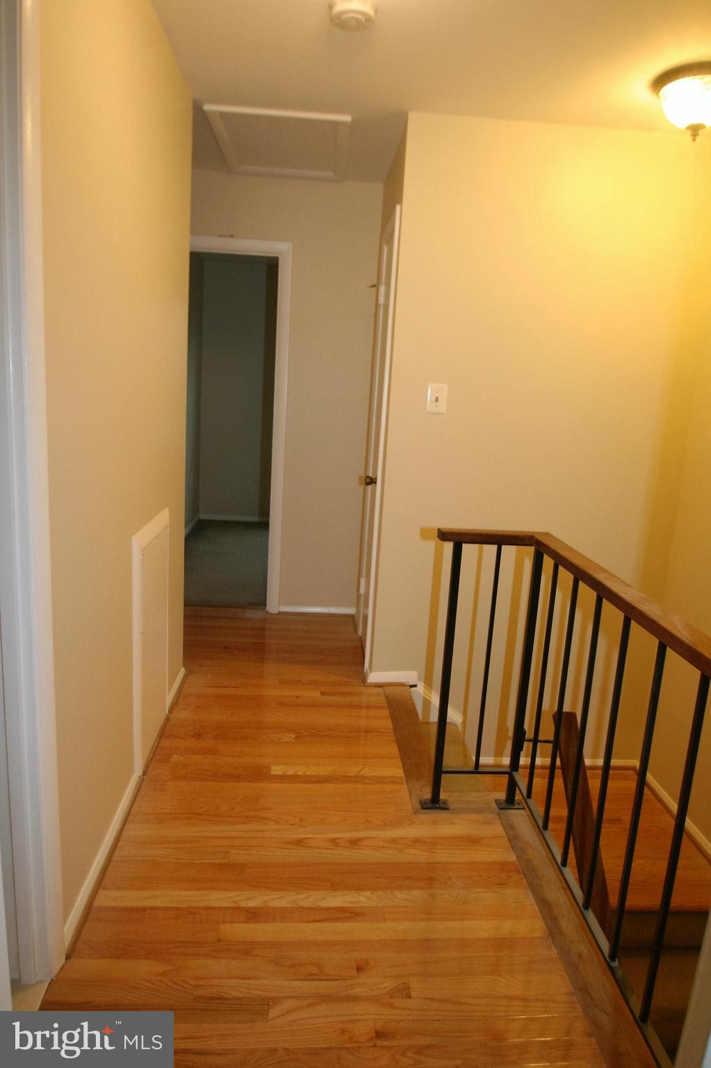 FLOWER HILL - Residential Lease