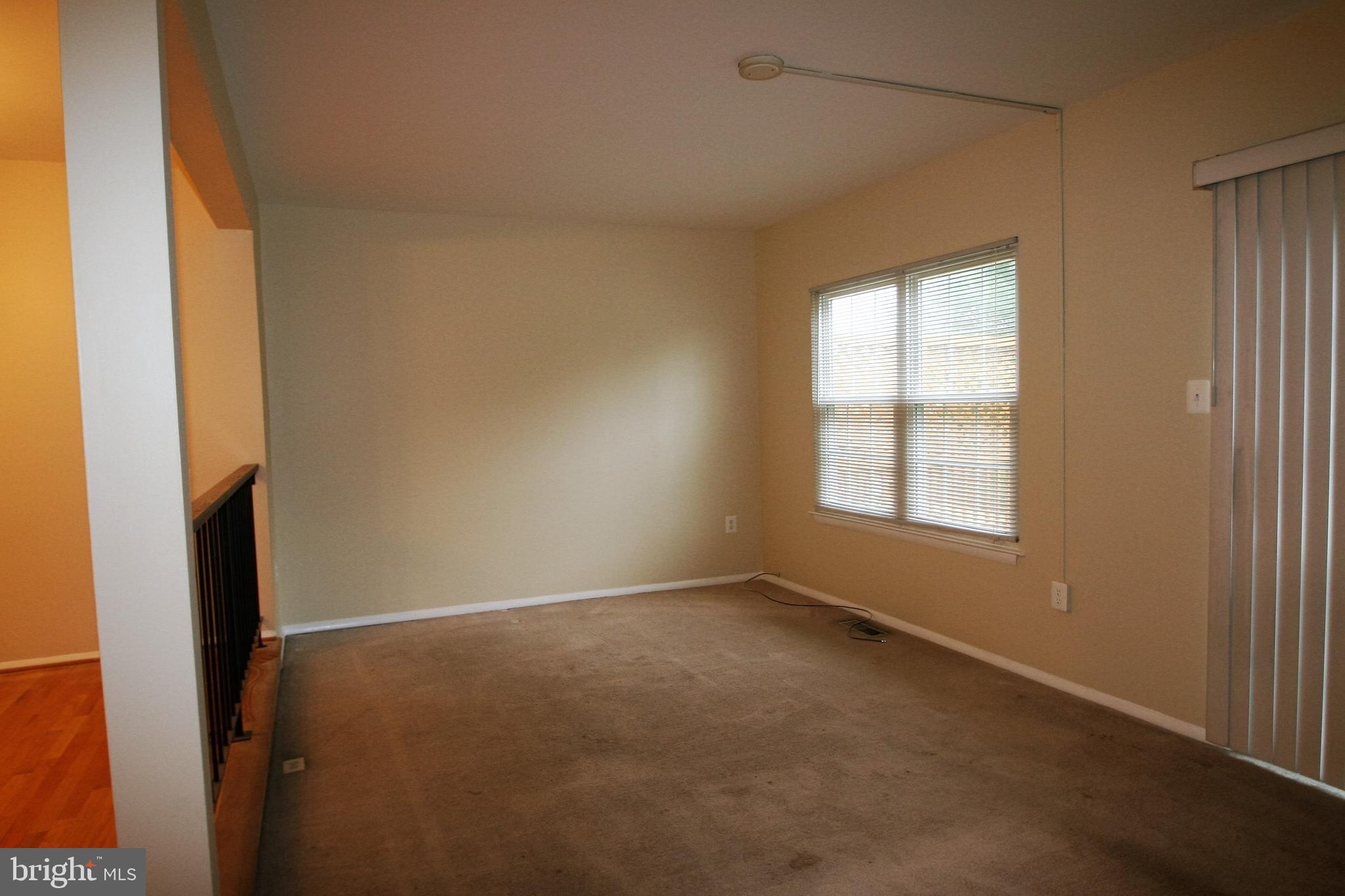 FLOWER HILL - Residential Lease