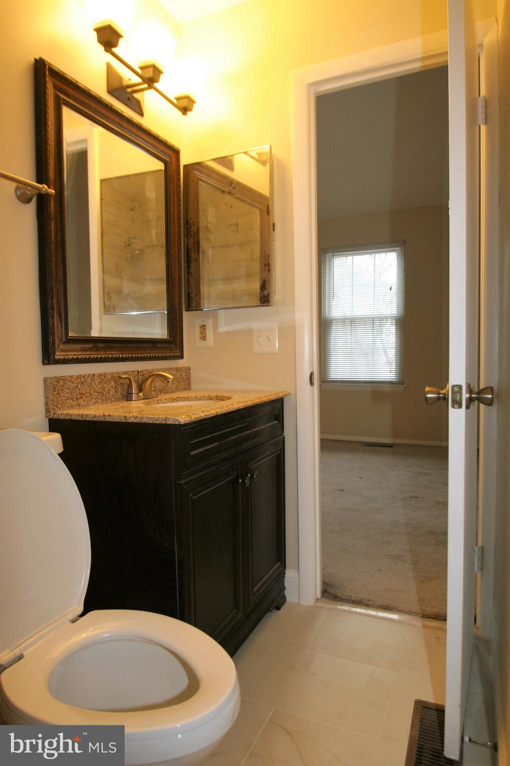 FLOWER HILL - Residential Lease