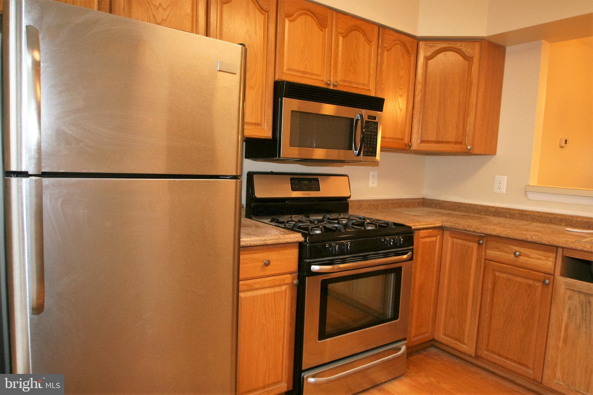 FLOWER HILL - Residential Lease