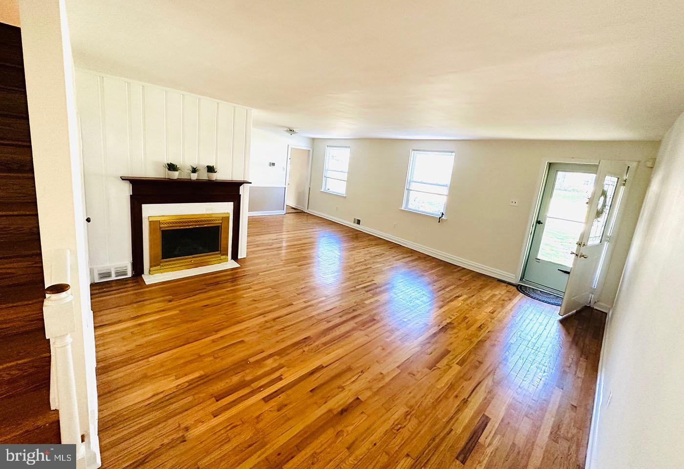 WHITEMARSH WOODS - Residential