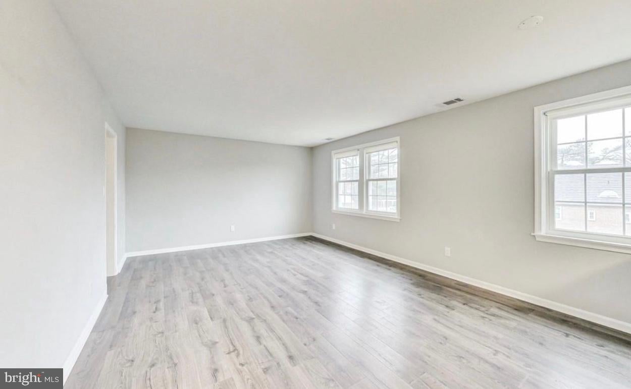 2012 FORT DAVIS STREET SE 201