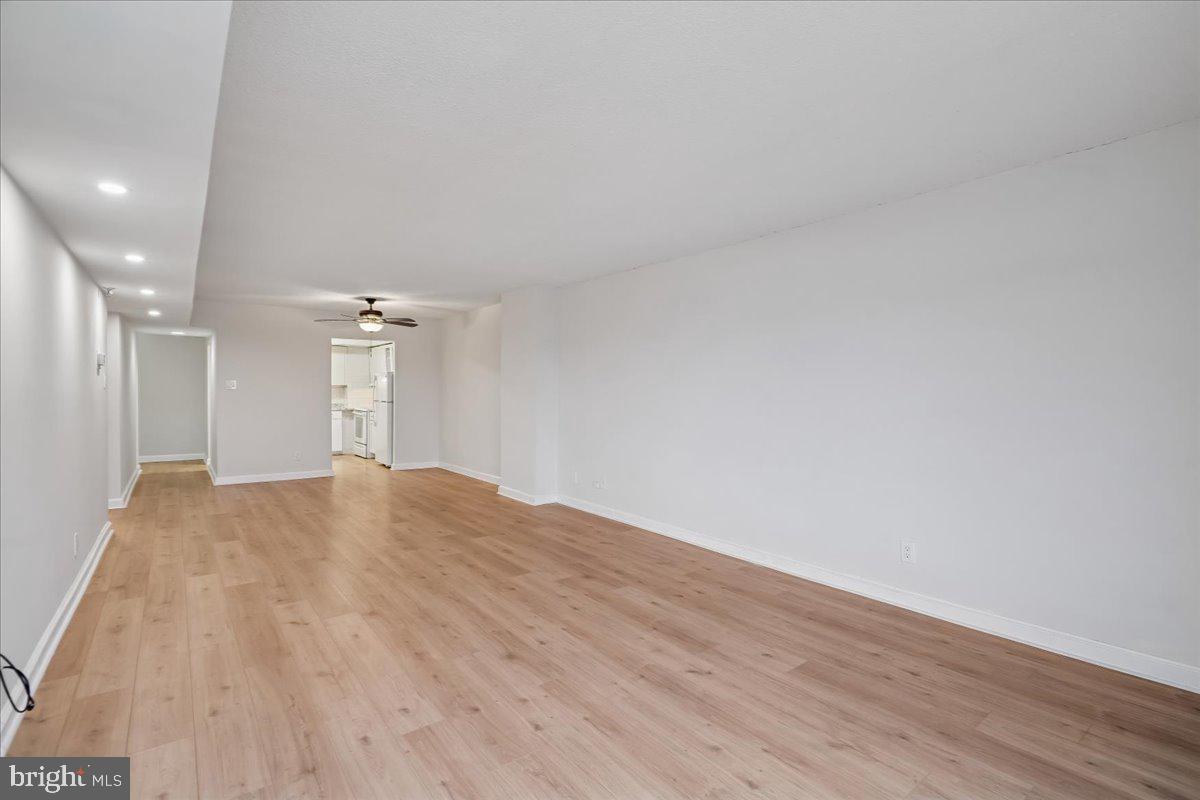 RACQUET CLUB - Residential