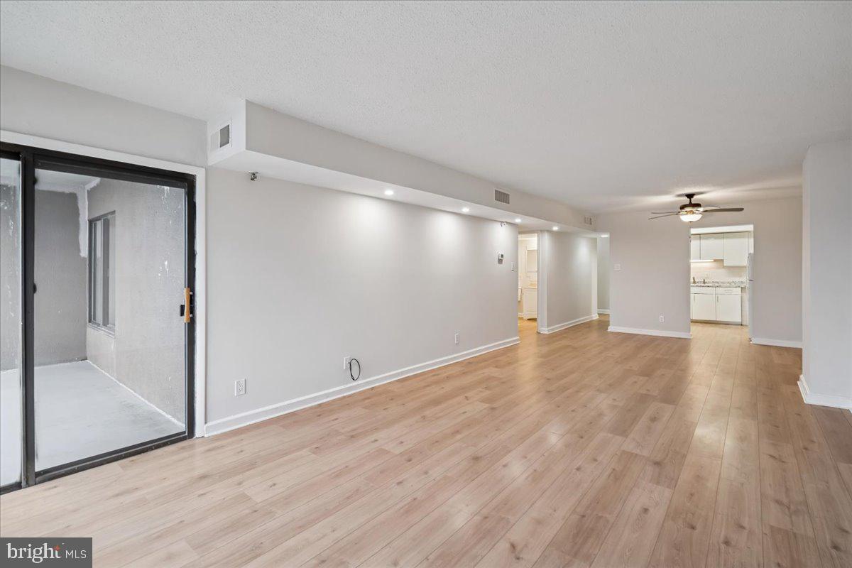 RACQUET CLUB - Residential