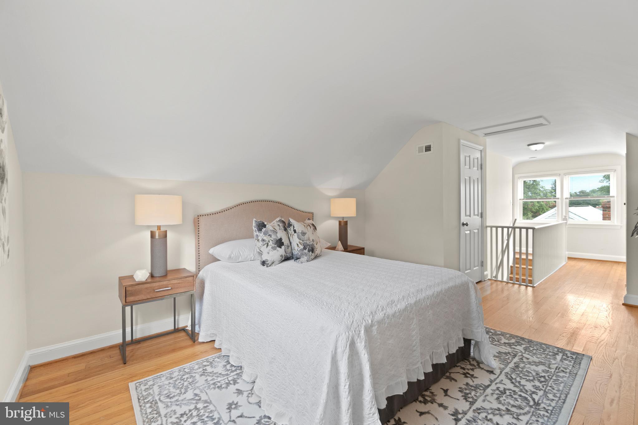 MEMORIAL HEIGHTS - Residential Lease