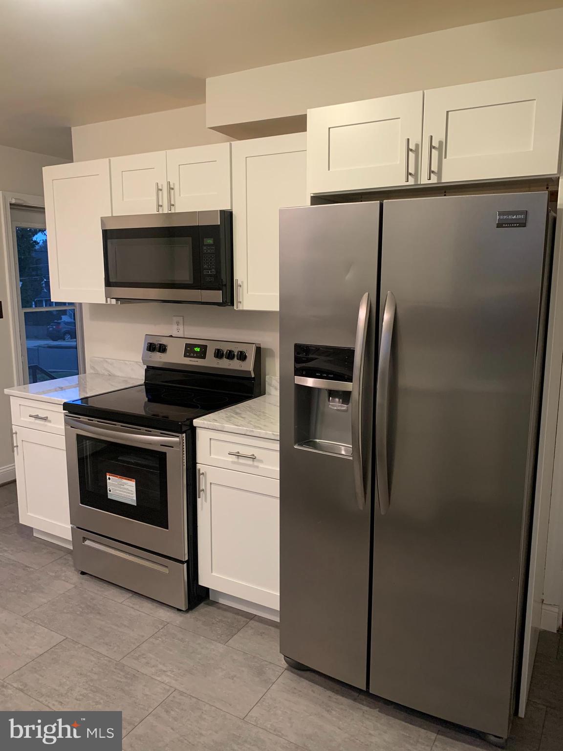 MEMORIAL HEIGHTS - Residential Lease