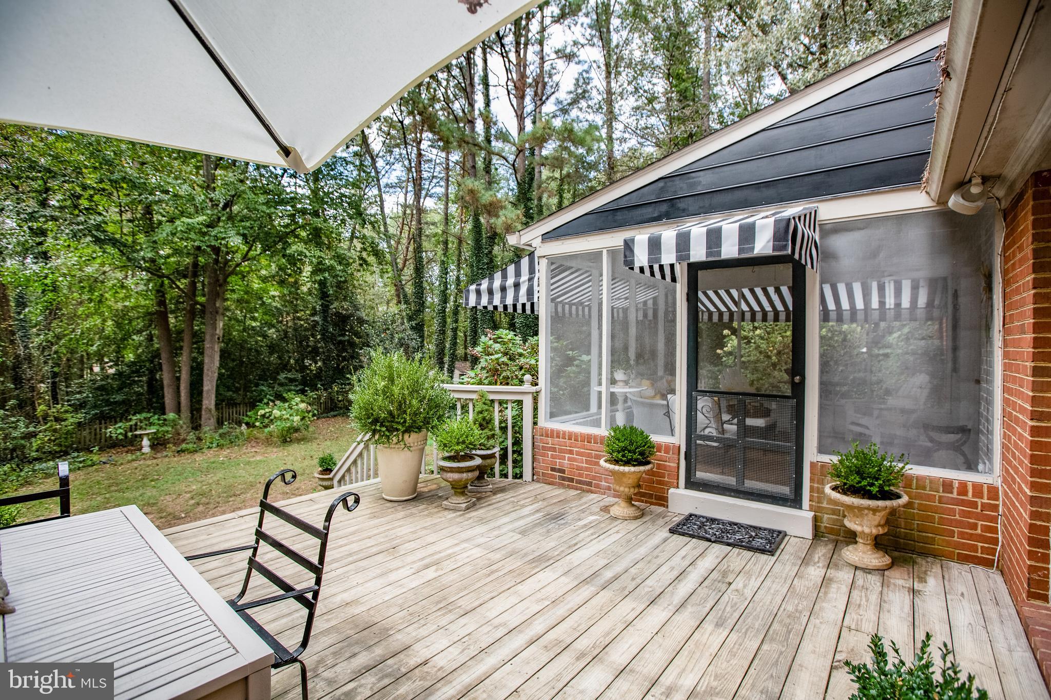 WOODLAWN - Residential Lease