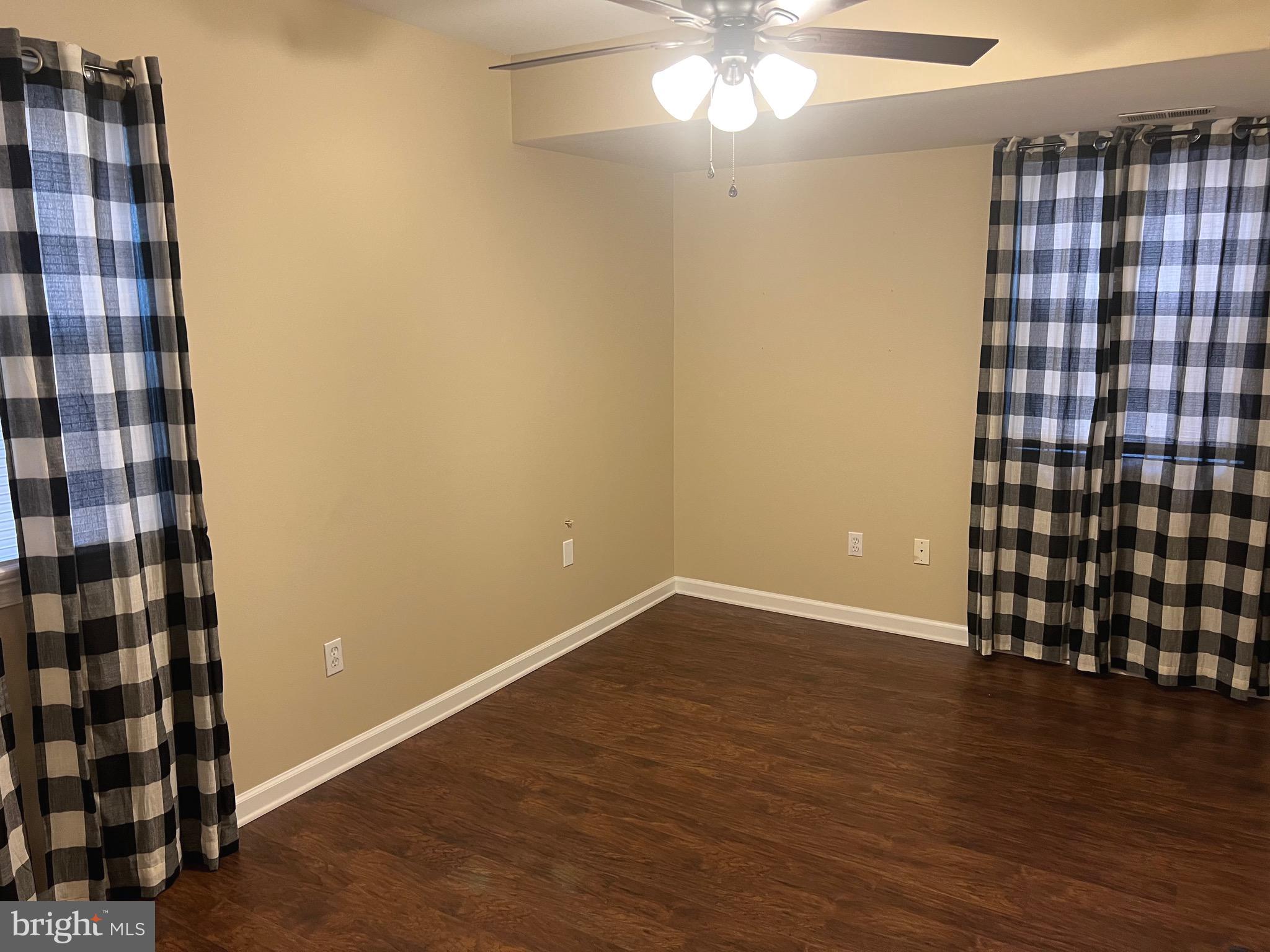 BICENTENNIAL VIL - Residential