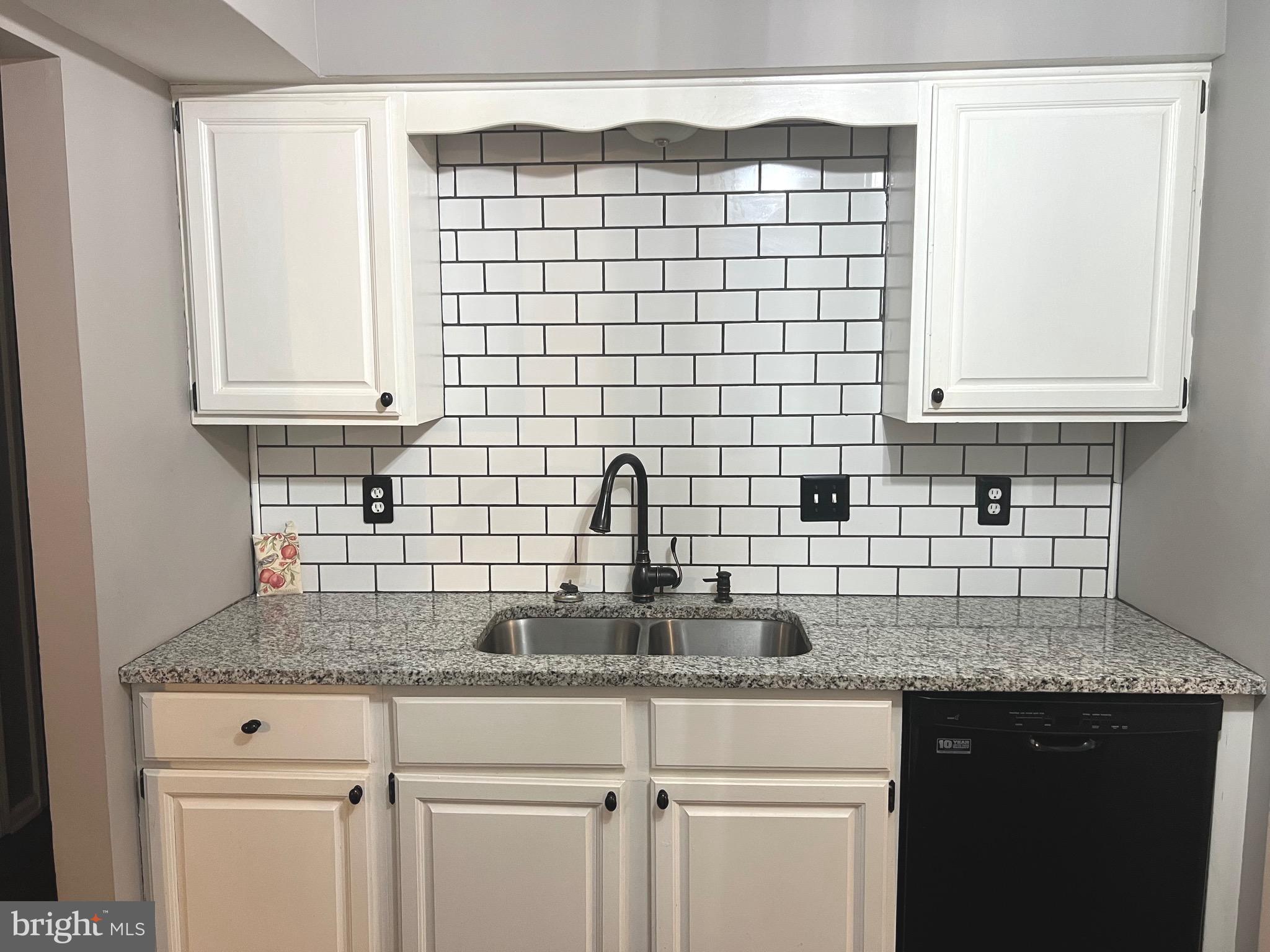 BICENTENNIAL VIL - Residential