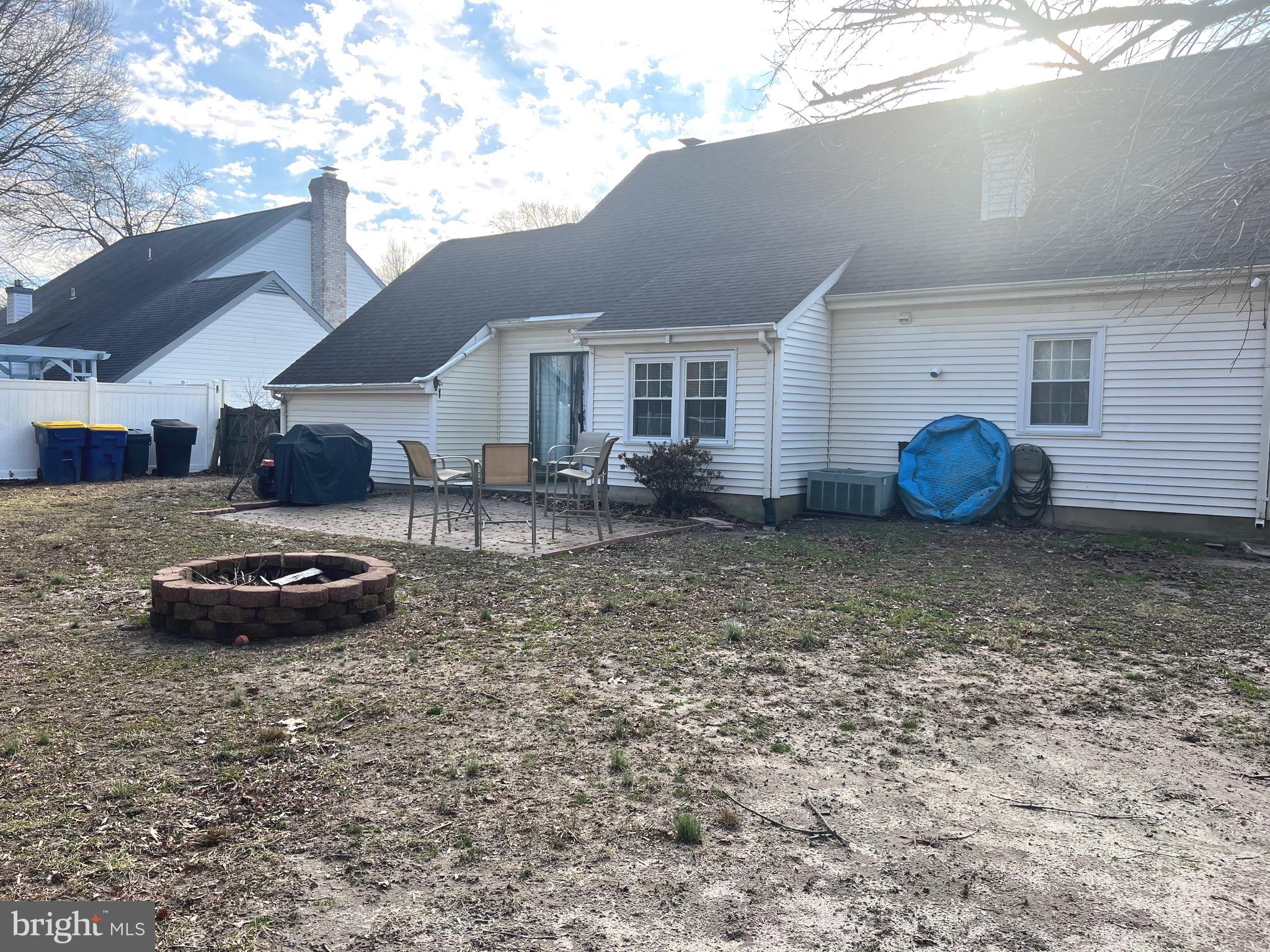 BICENTENNIAL VIL - Residential