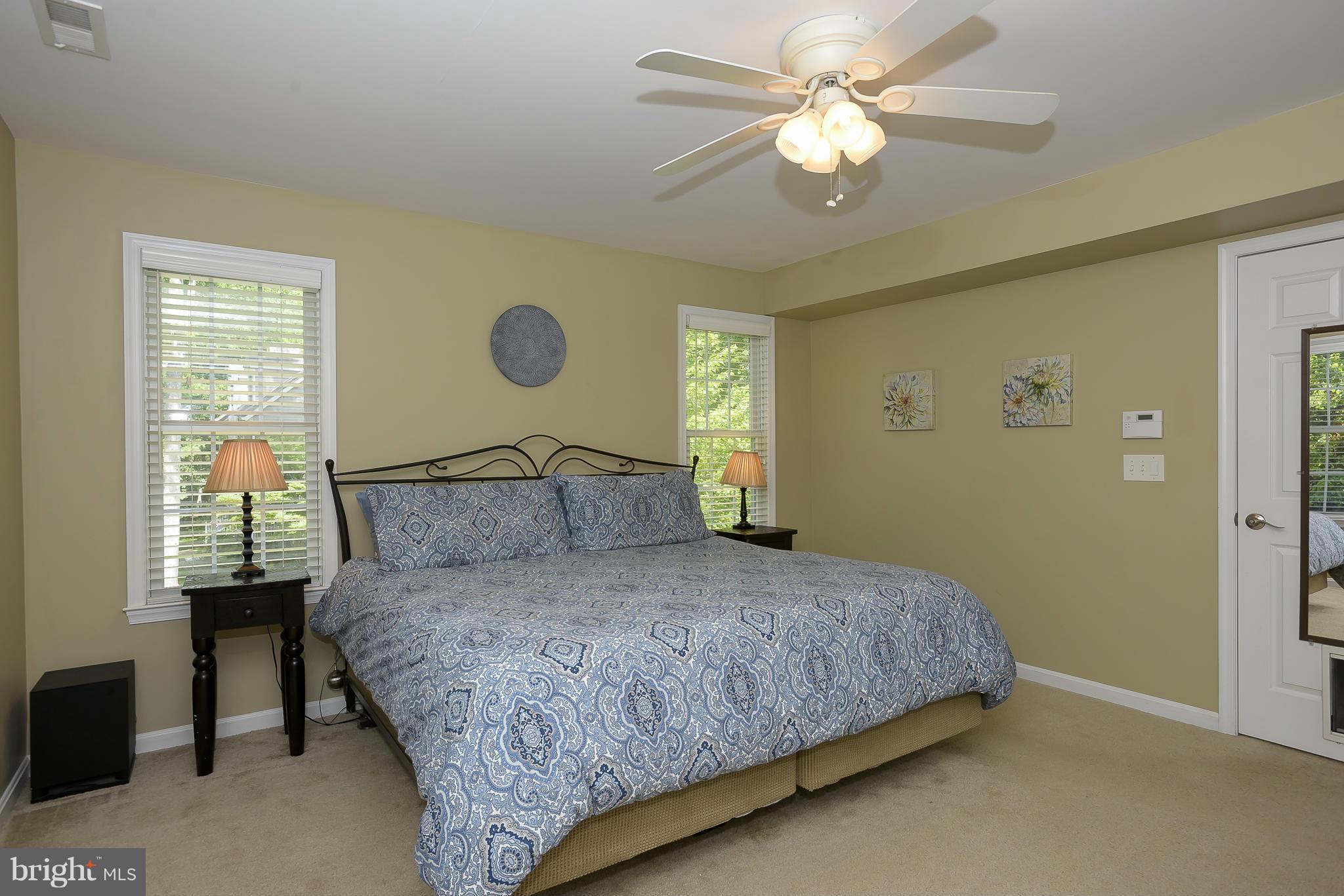 NORTH SELBY - Residential