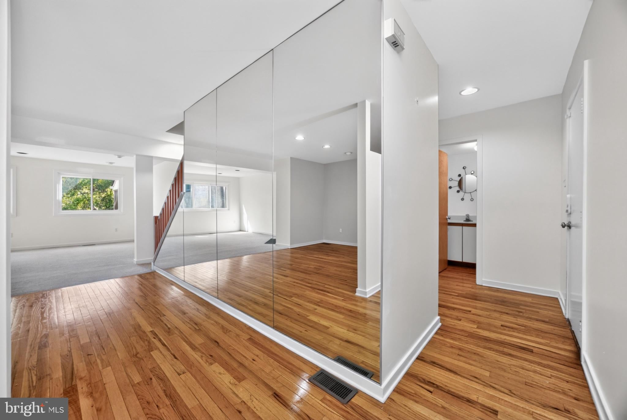 11 KINCAID COURT