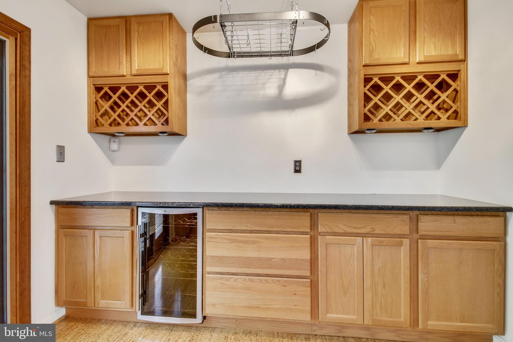 FOREST GLEN - Residential Lease