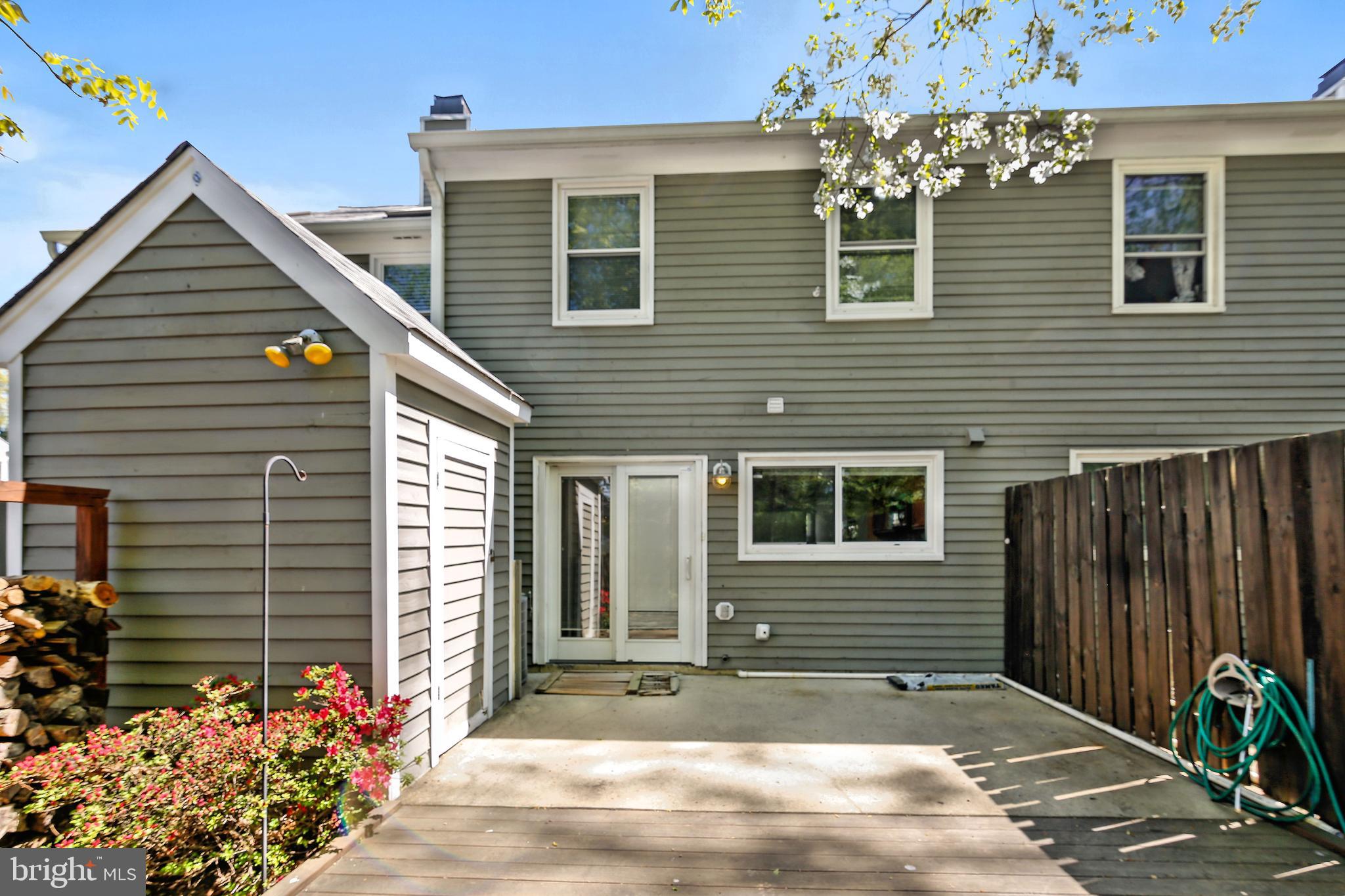 FOREST GLEN - Residential Lease