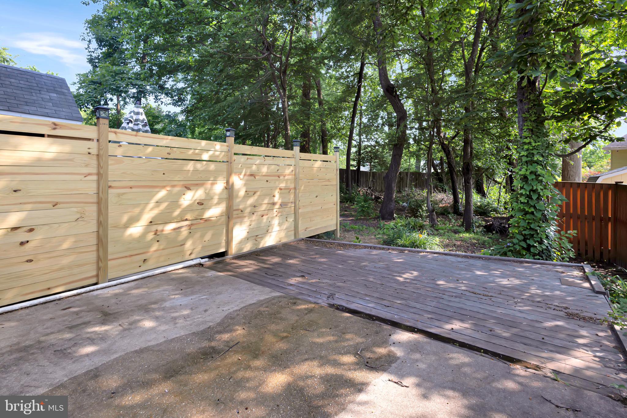 FOREST GLEN - Residential Lease