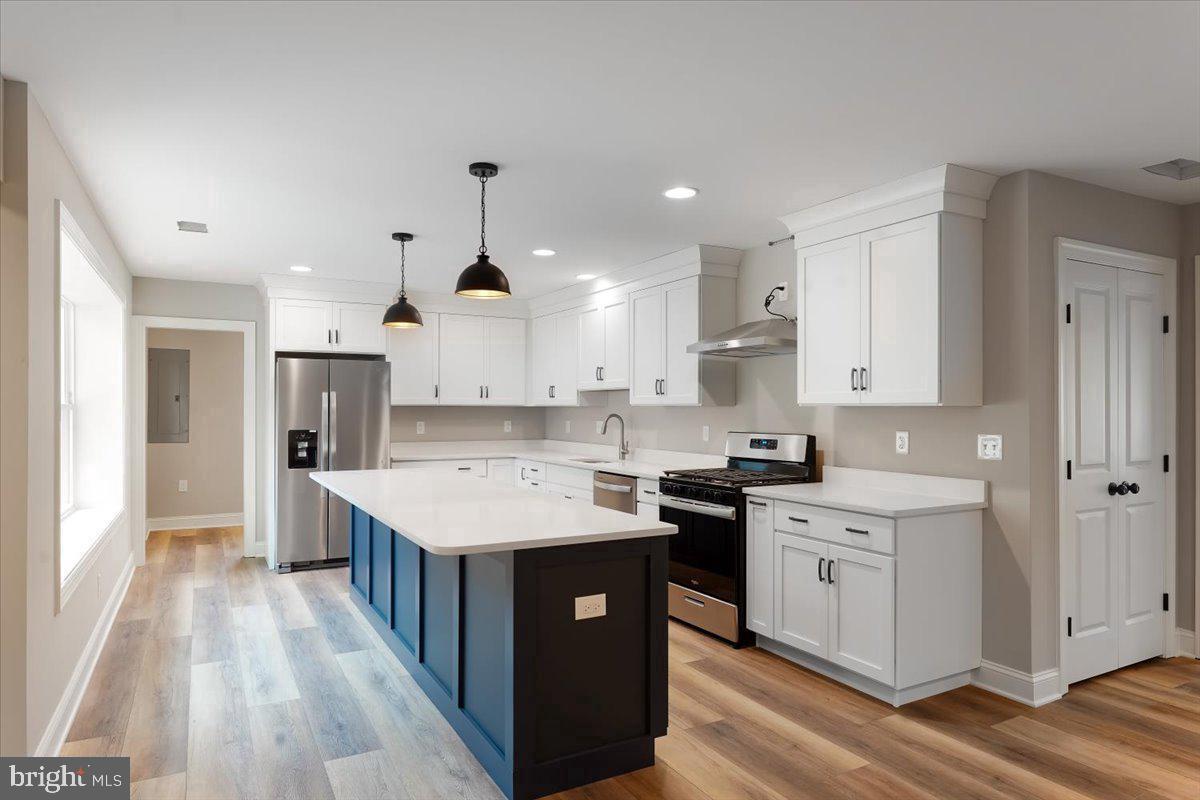 BROOKTHORPE HILLS - Residential