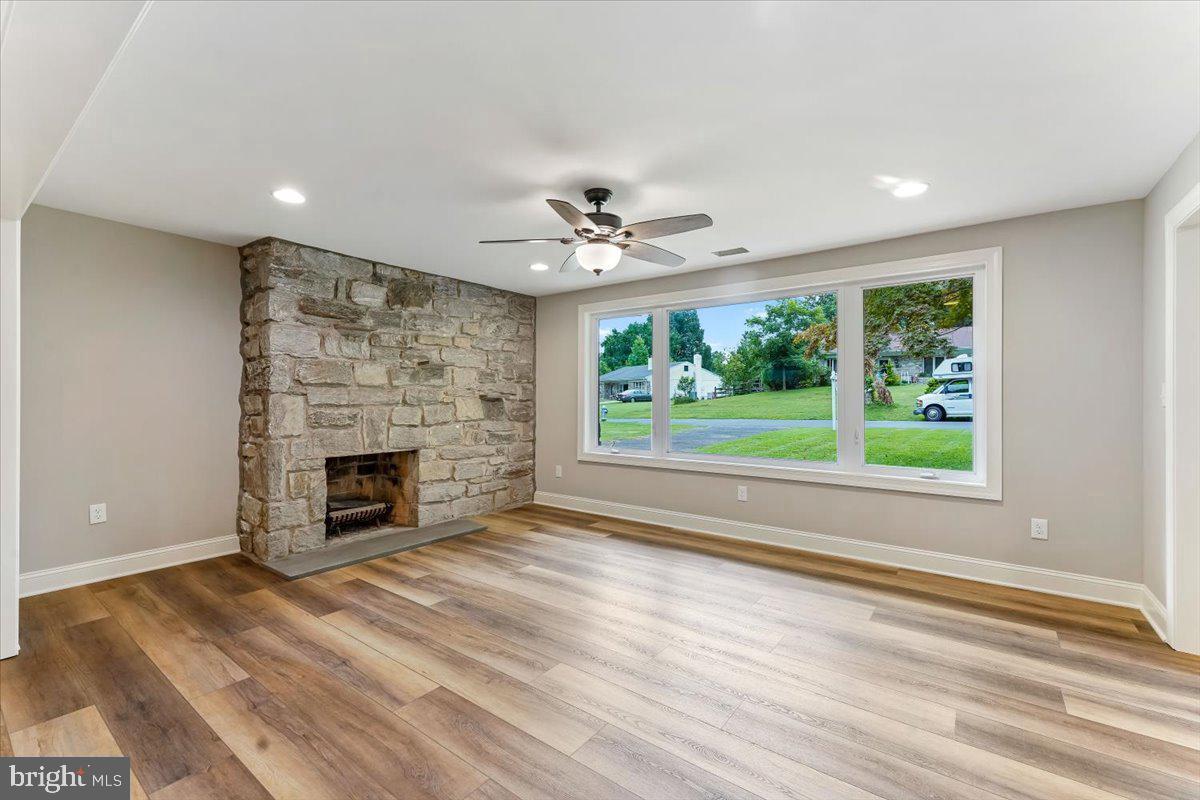 BROOKTHORPE HILLS - Residential