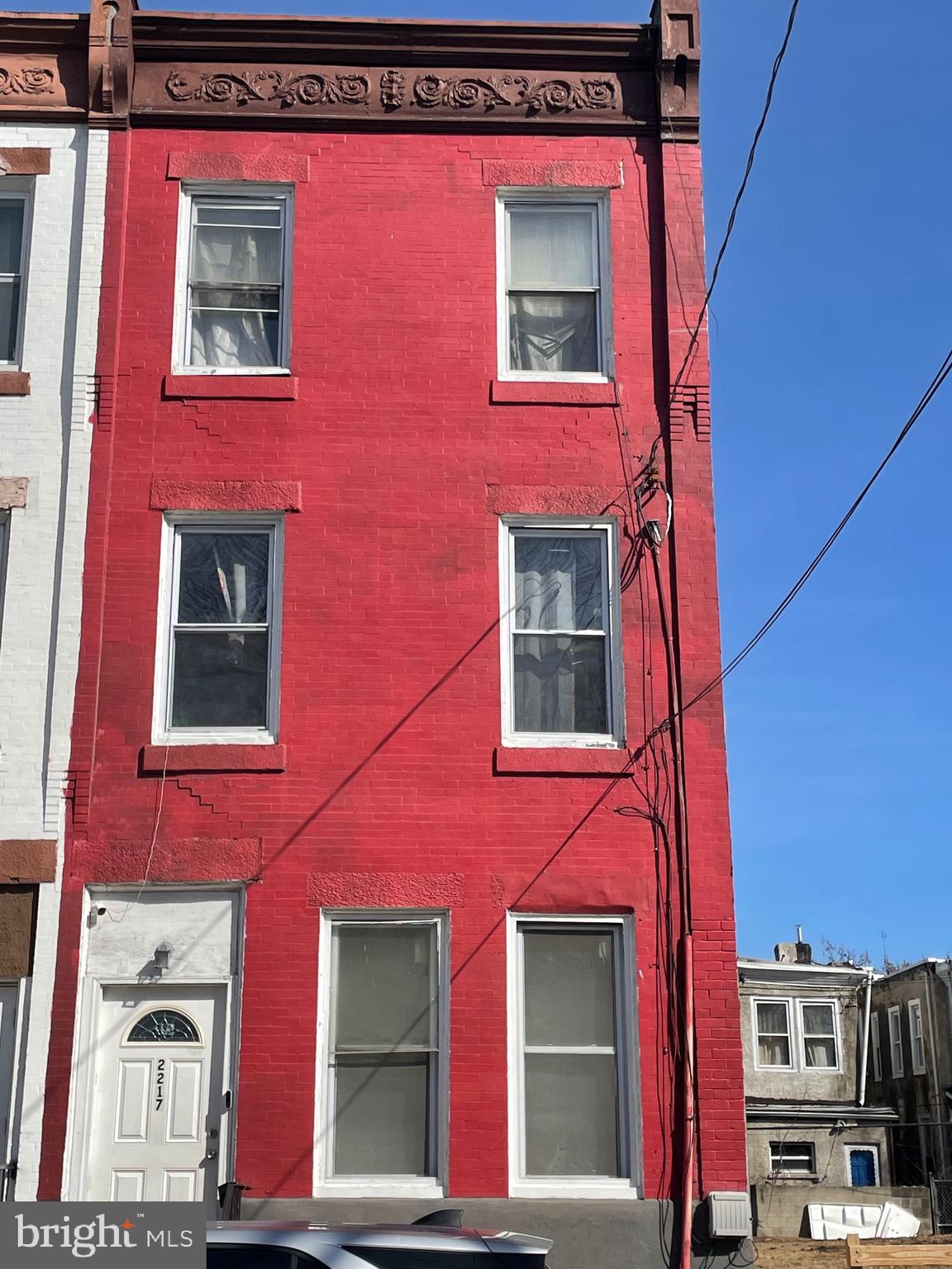 Attention investors! Don’t miss this high-potential property at 2217 N 21st St, located in this rapidly developing area. This spacious 3-story home features 5 bedrooms, 2.5 bathrooms, and an unfinished basement—perfect for added value through renovation or conversion. With some rehab, this property can generate strong cash flow or a substantial resale margin. Whether you're a seasoned investor or looking to break into Philadelphia's hot real estate market, this is a solid addition to any portfolio. Close to Temple University, public transit, and development hotspots.
Schedule your showing today!