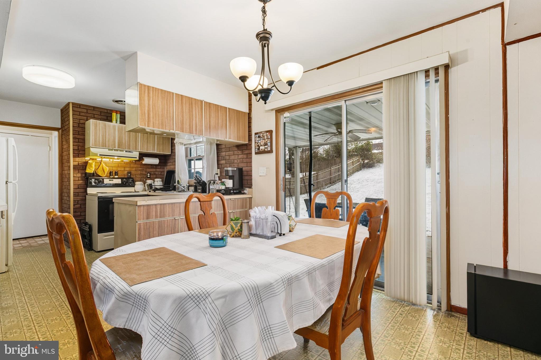 BUCKINGHAM AT BELAIR - Residential