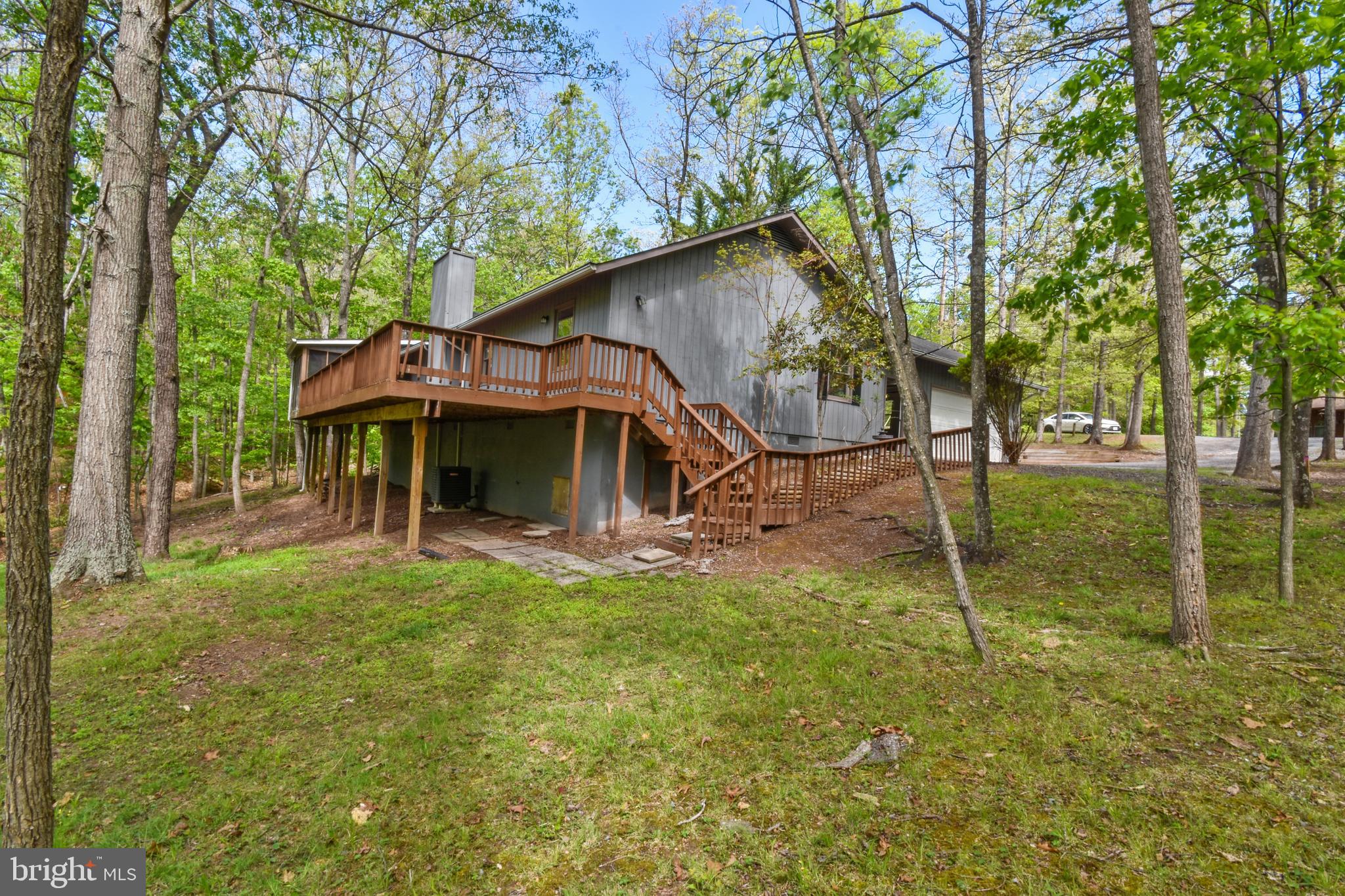 LAKE HOLIDAY ESTATES - Residential