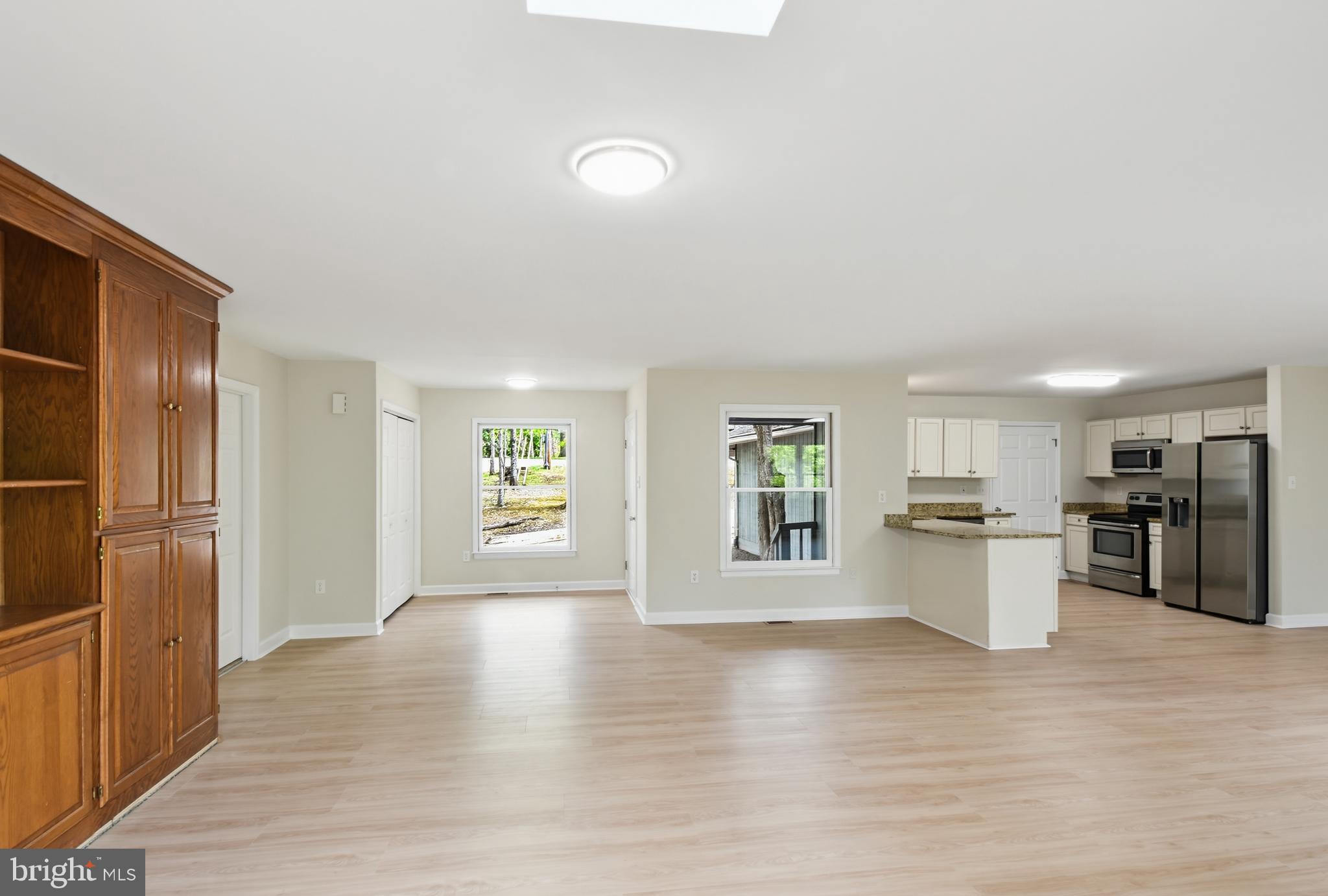 LAKE HOLIDAY ESTATES - Residential