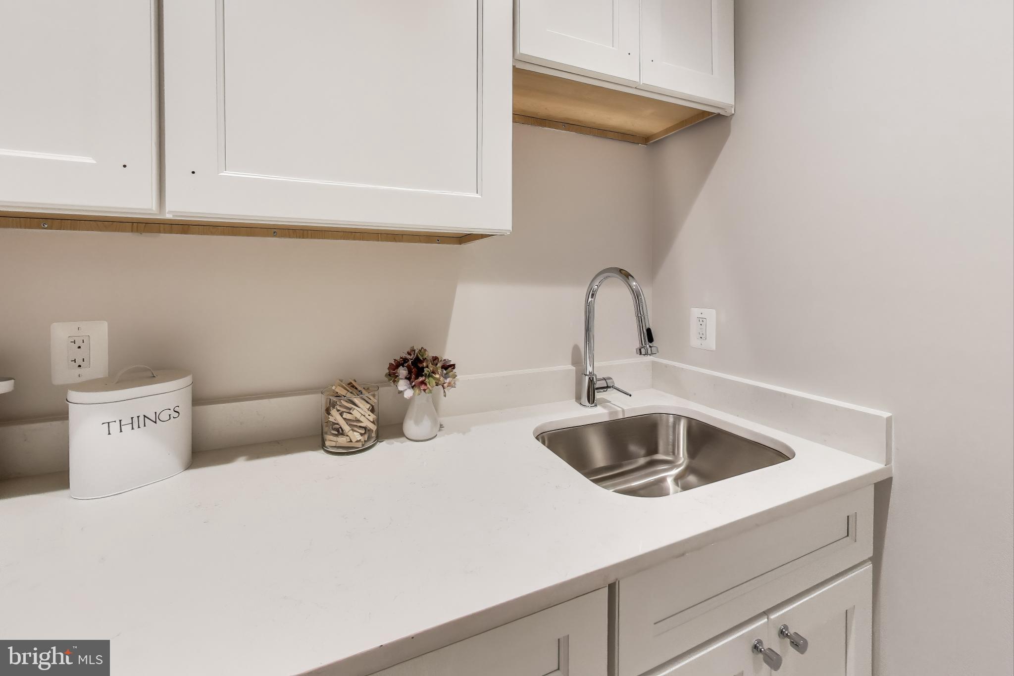 KENWOOD PARK - Residential