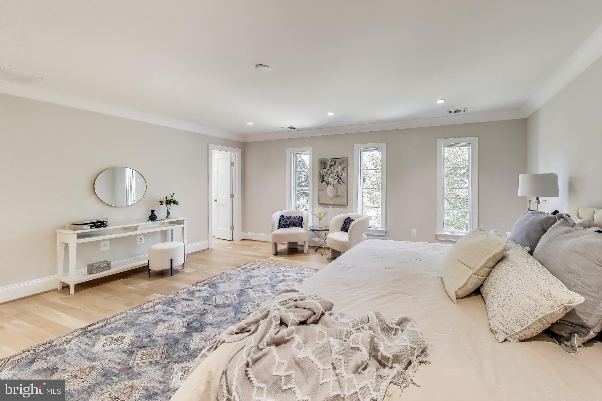 KENWOOD PARK - Residential