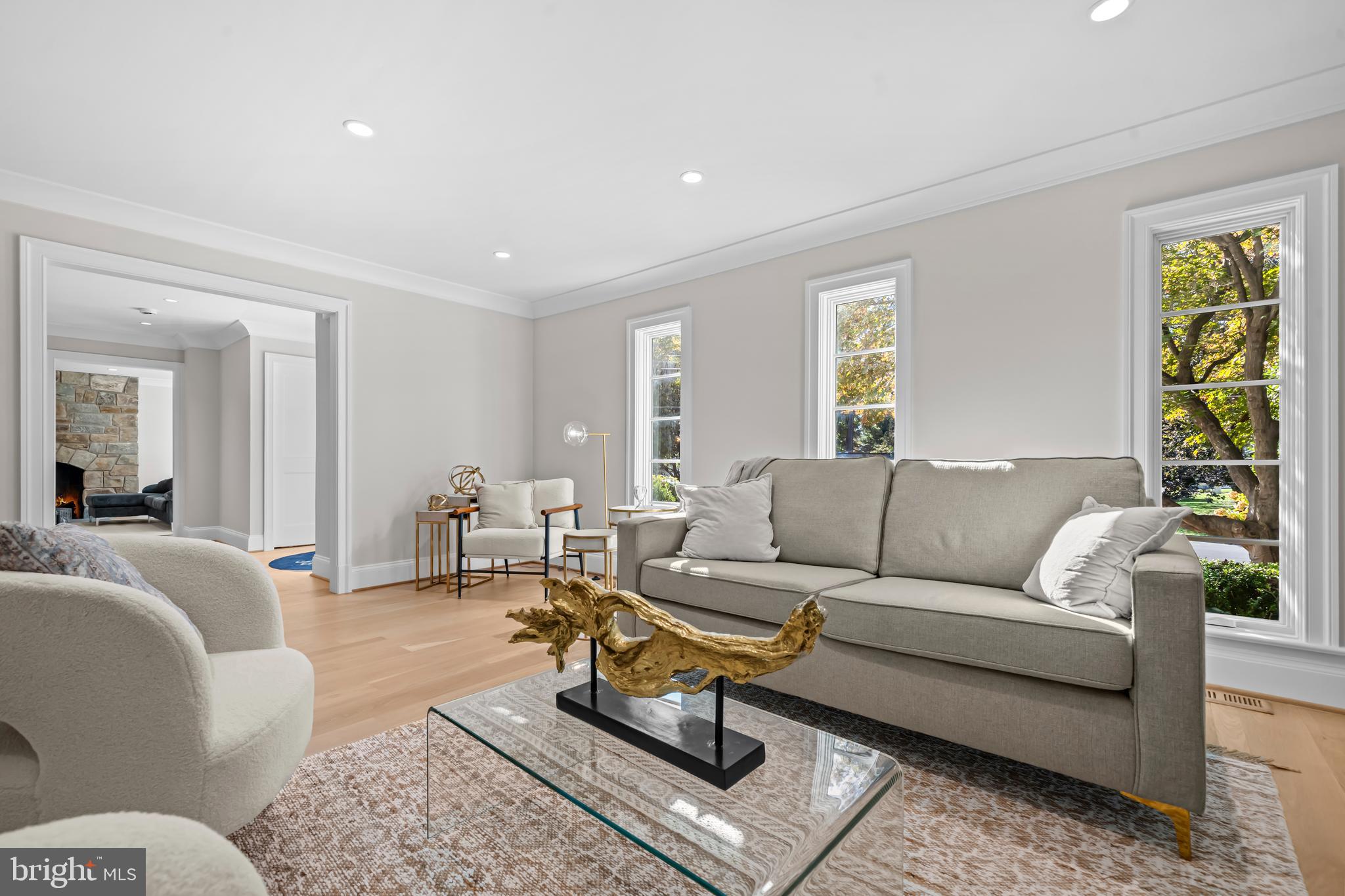 KENWOOD PARK - Residential