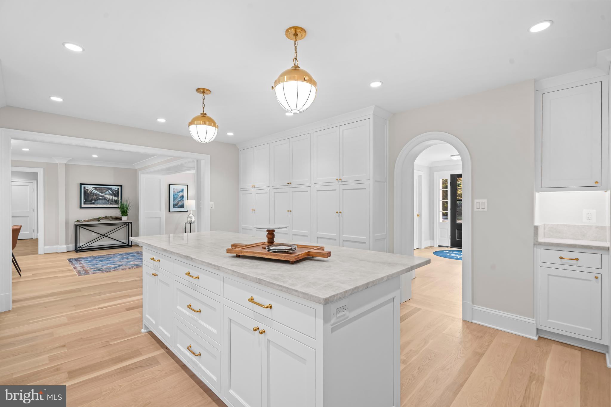 KENWOOD PARK - Residential