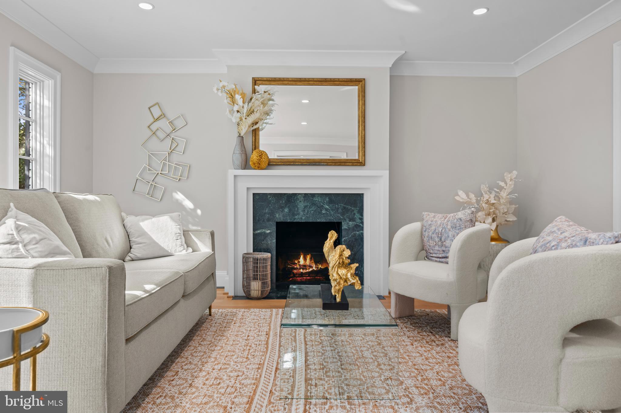 KENWOOD PARK - Residential