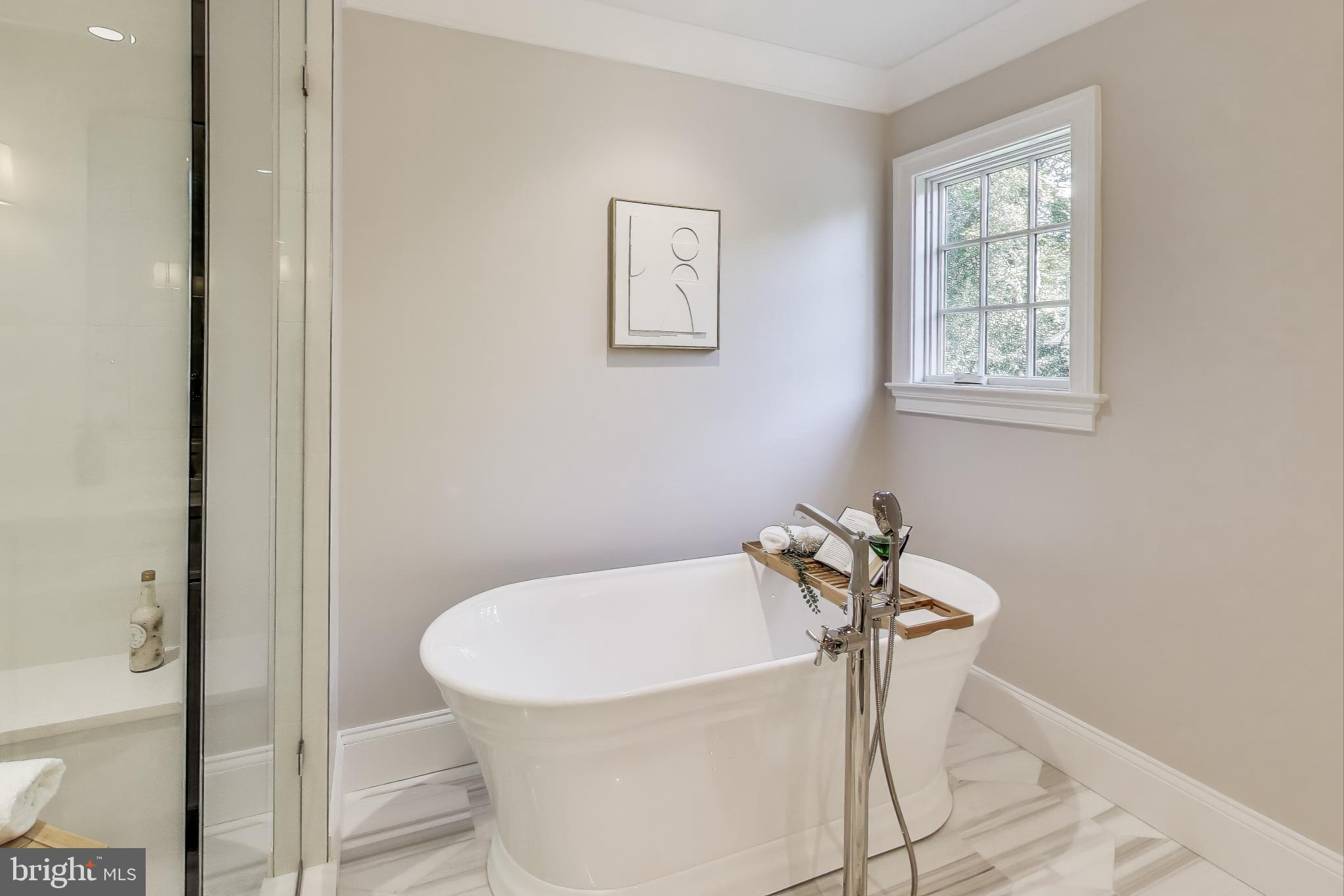 KENWOOD PARK - Residential