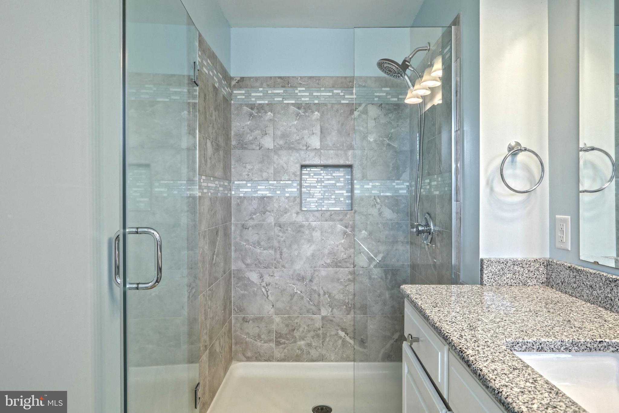 YORK TWP - Residential